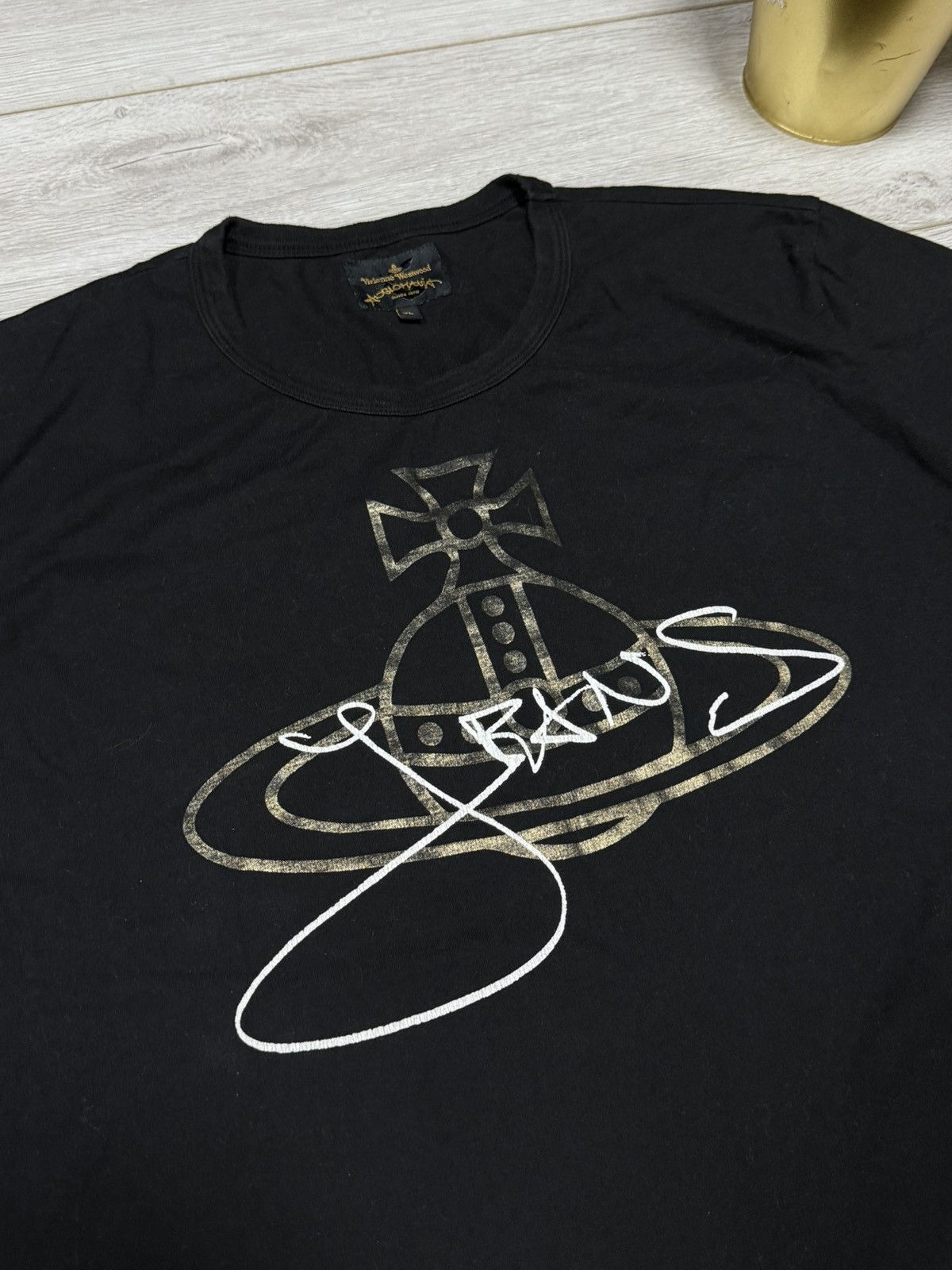 Vivienne Westwood Vivienne Westwood big gold foil jeans orb tee shirt black Size US XL / EU 56 / 4 - 3 Thumbnail