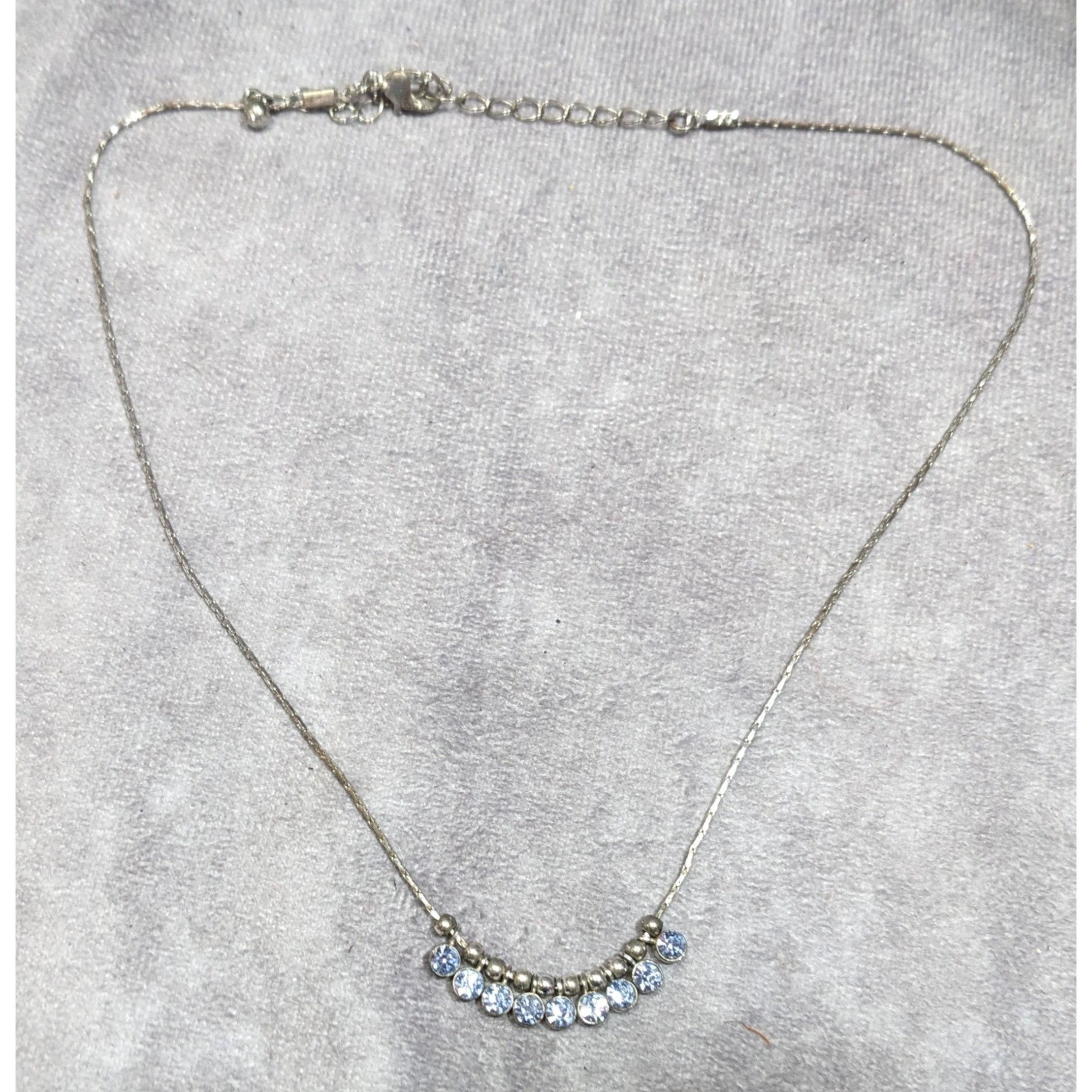Other Simple Elegant Blue Gemmed Silver Tone Necklace Size ONE SIZE - 6 Thumbnail