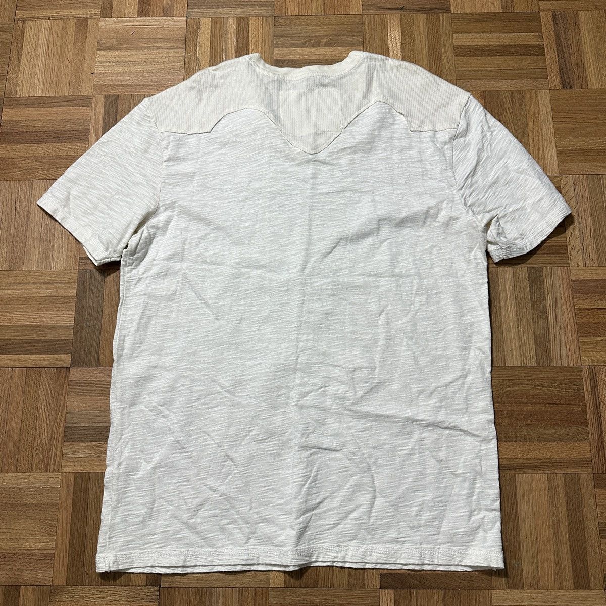 Guess Guess tee Size US XXL / EU 58 / 5 - 2 Thumbnail