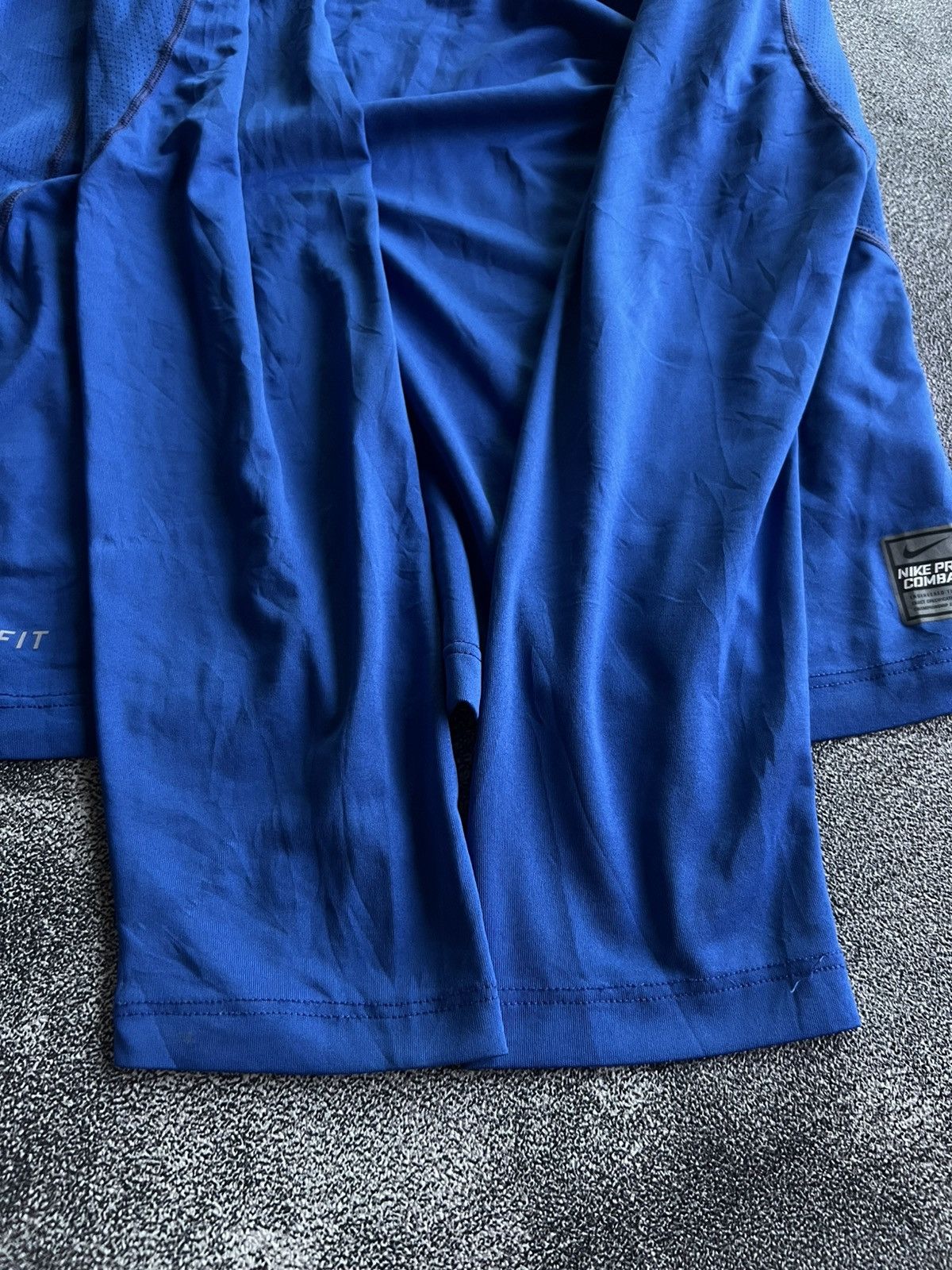 Nike Nike Pro Combat Compression Running Dri Fit Long Sleeve Size US S / EU 44-46 / 1 - 7 Thumbnail