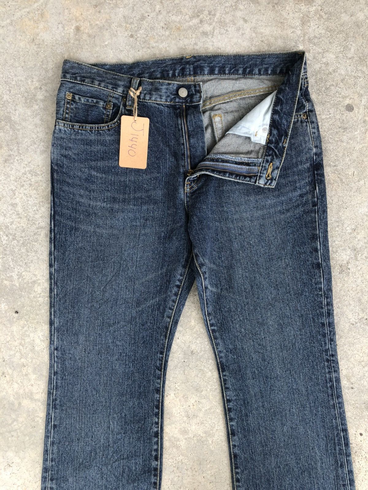 If Six Was Nine Japanese Uniqlo Flared Jeans Distressed Bootcut Size US 33 - 3 Thumbnail