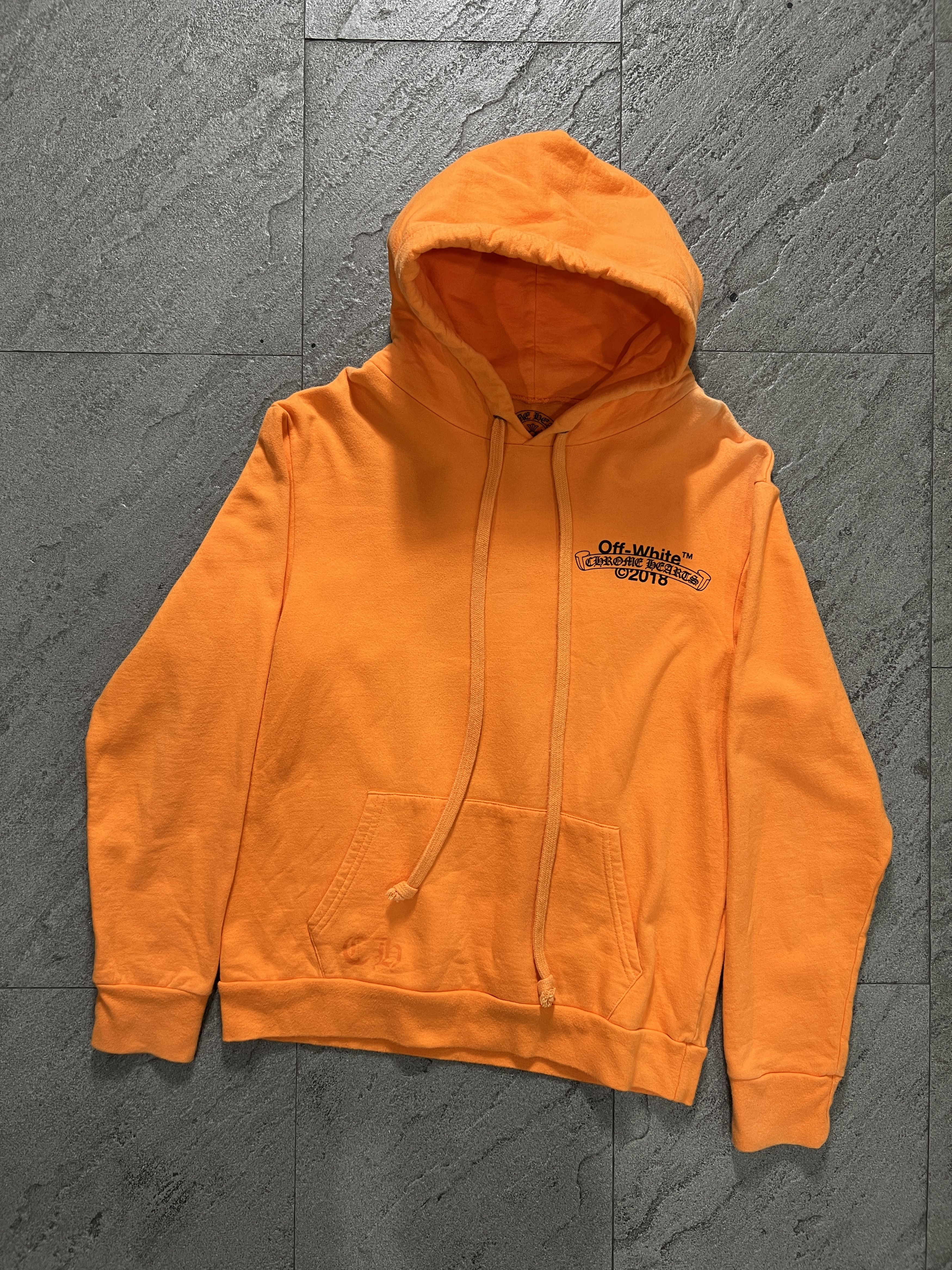 Chrome Hearts × Off-White Chrome Hearts x Off-White 2018 Orange Hoodie Size M Size US M / EU 48-50 / 2 - 2 Thumbnail