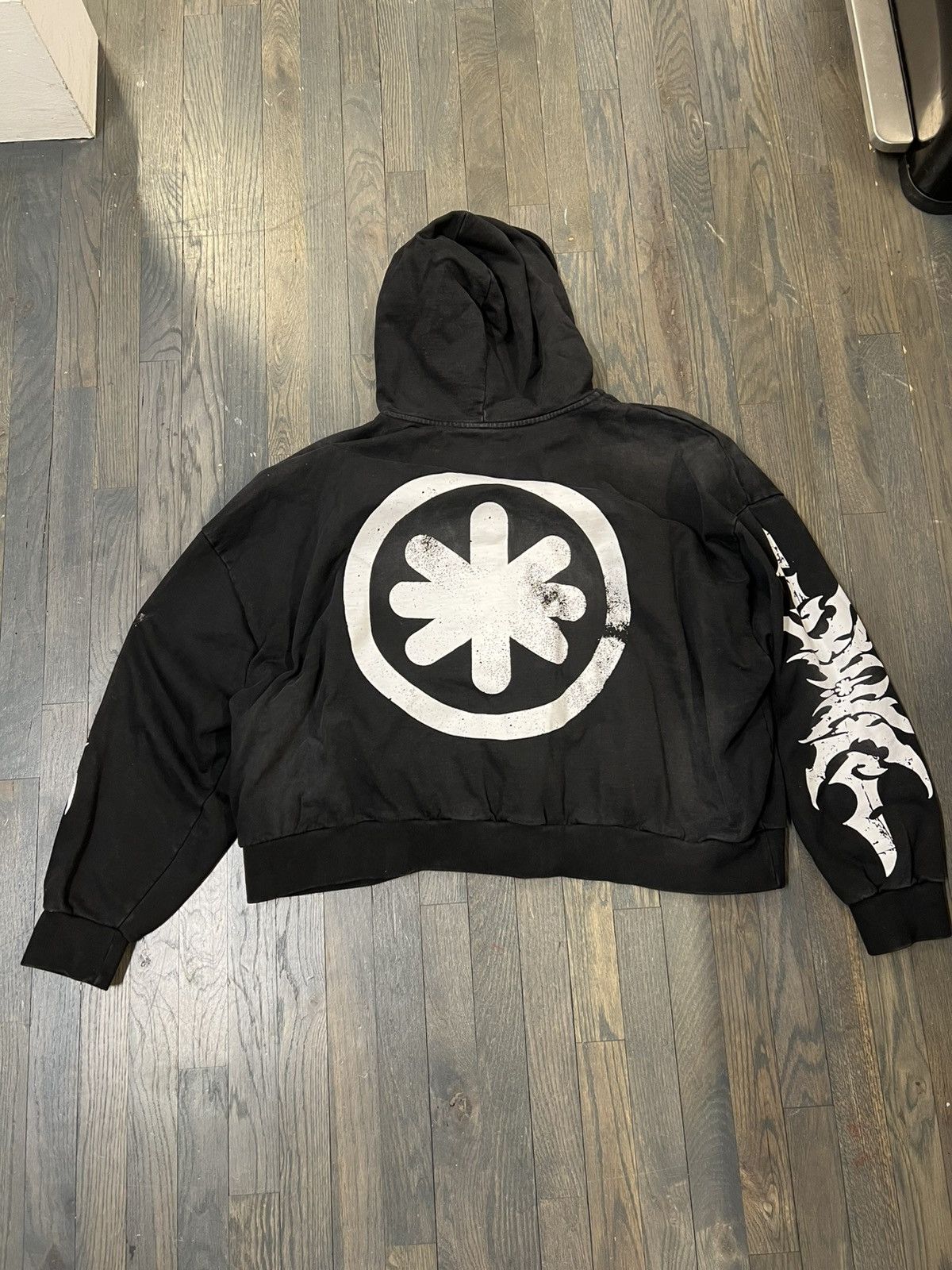 LOSTSHDWS Lost shadows star hoodie Size US XL / EU 56 / 4 - 5 Thumbnail