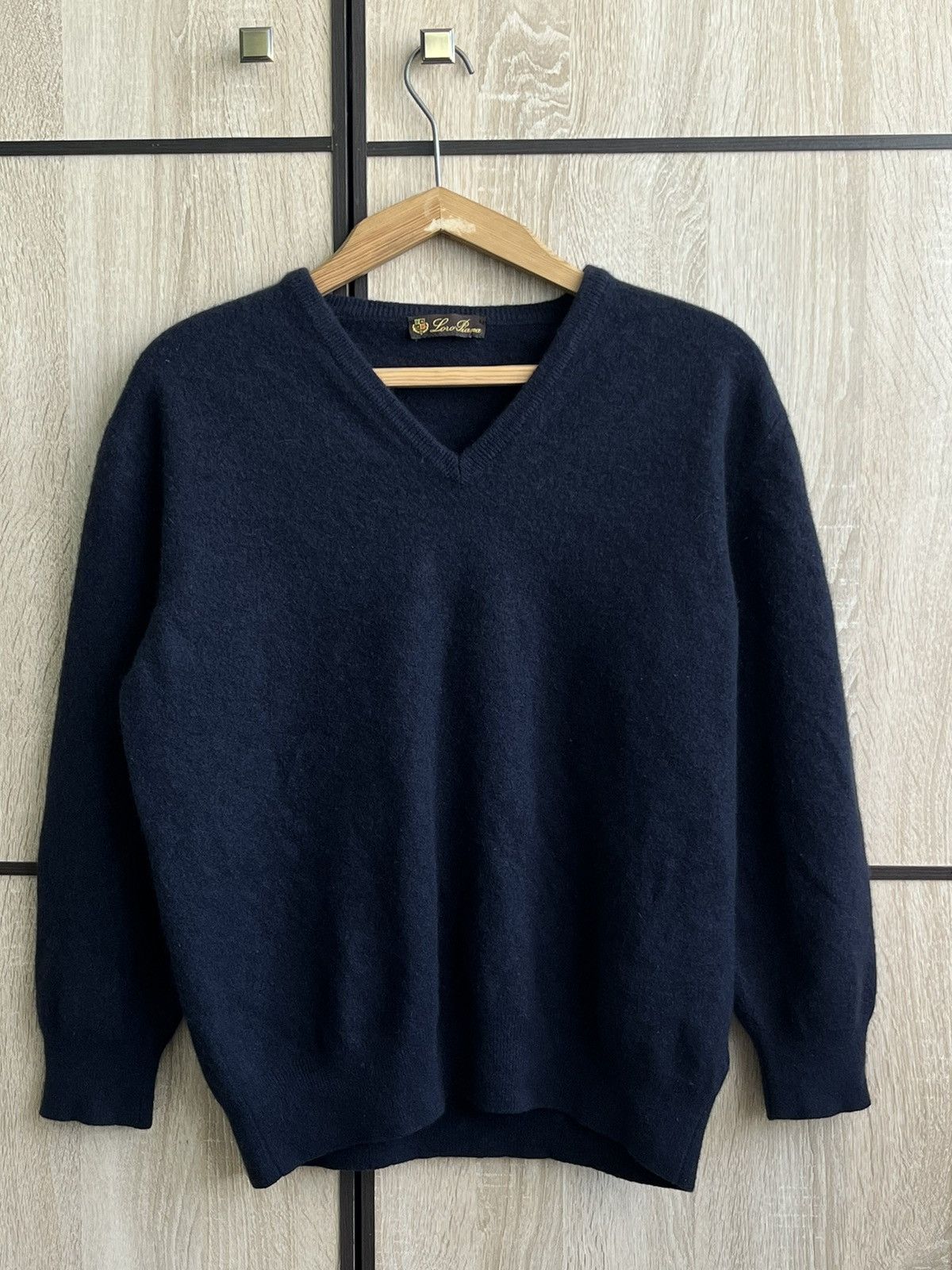 image of Vintage Cashmere V-Neck Sweater Loro Piana in Dark Blue, Men's (Size XL)