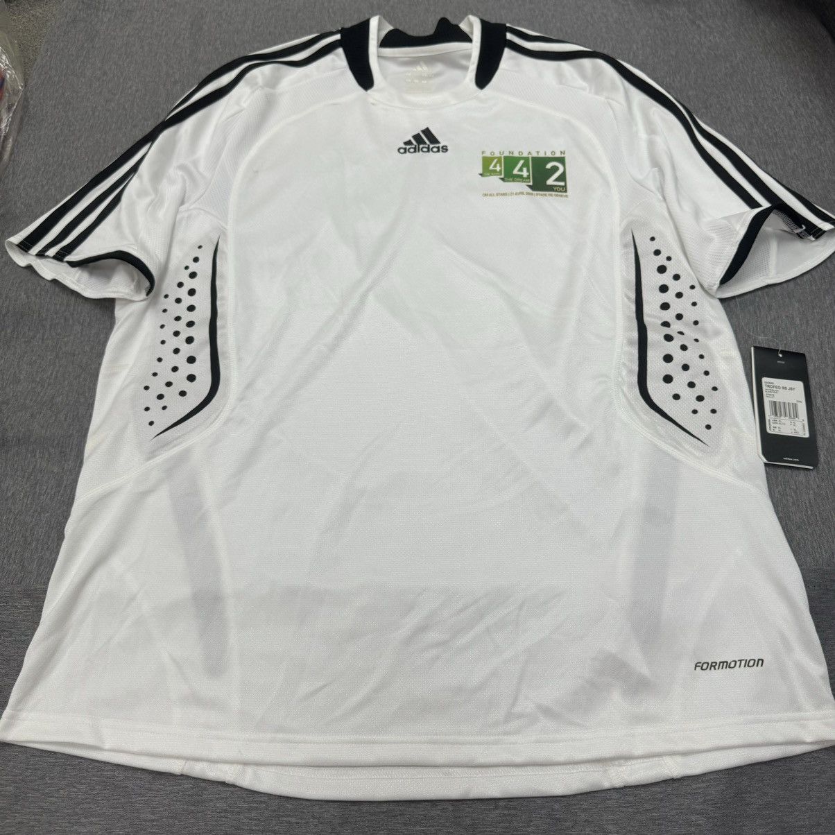 Adidas 2008 charity match #7 Raul (bnwt) Size US XL / EU 56 / 4 - 1 Thumbnail
