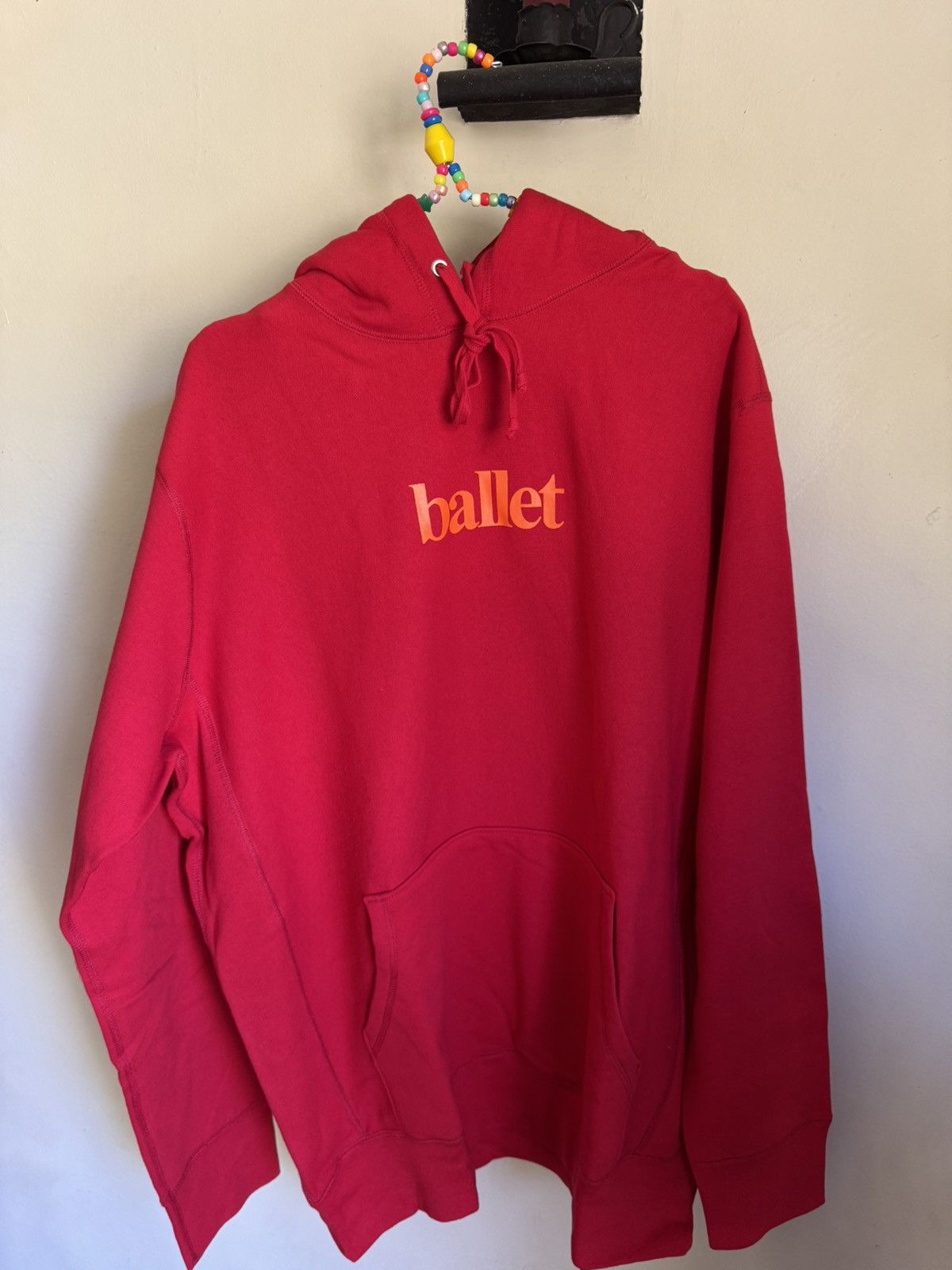 Other Red OK, BALLET Hoodie Size US XL / EU 56 / 4 - 1 Thumbnail