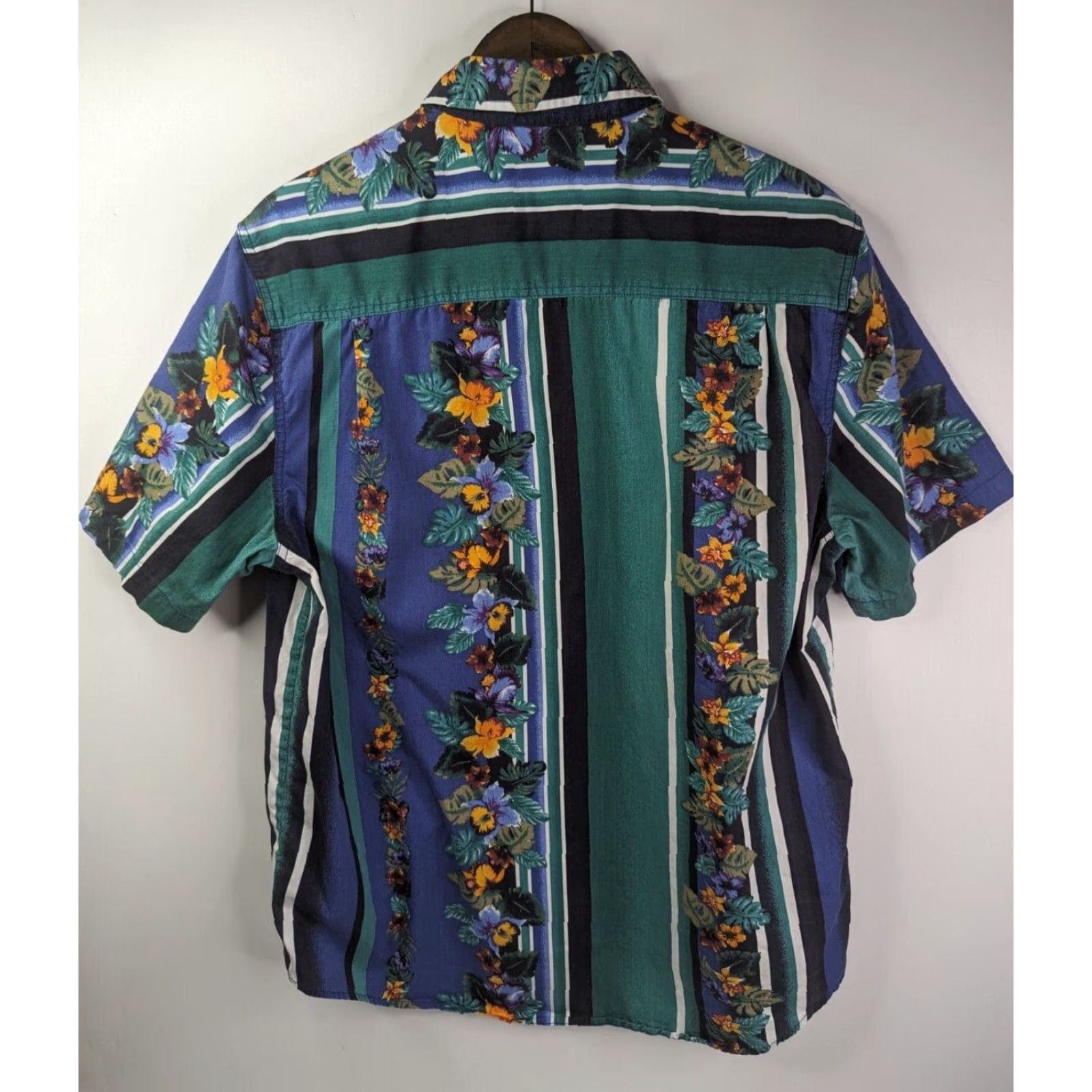 Urban Outfitters Urban Outfitters Shirt Men L Multicolor Floral Hawaiian Tropical Button-Up Short Sleeve Collared Cotton Size US L / EU 52-54 / 3 - 2 Thumbnail