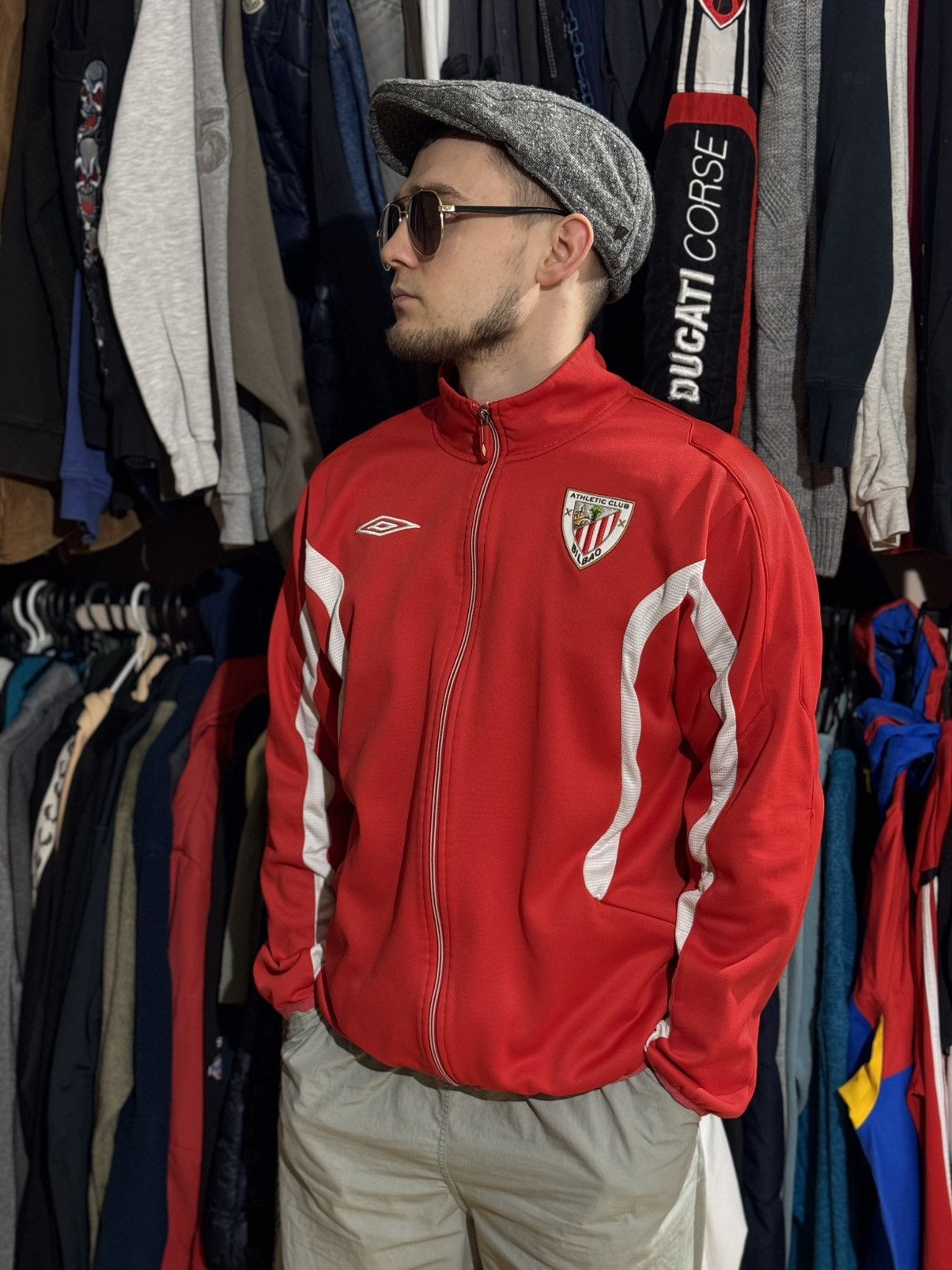 Vintage Vintage Athletic Bilbao track training jacket Umbro Men’s L Size US L / EU 52-54 / 3 - 2 Thumbnail