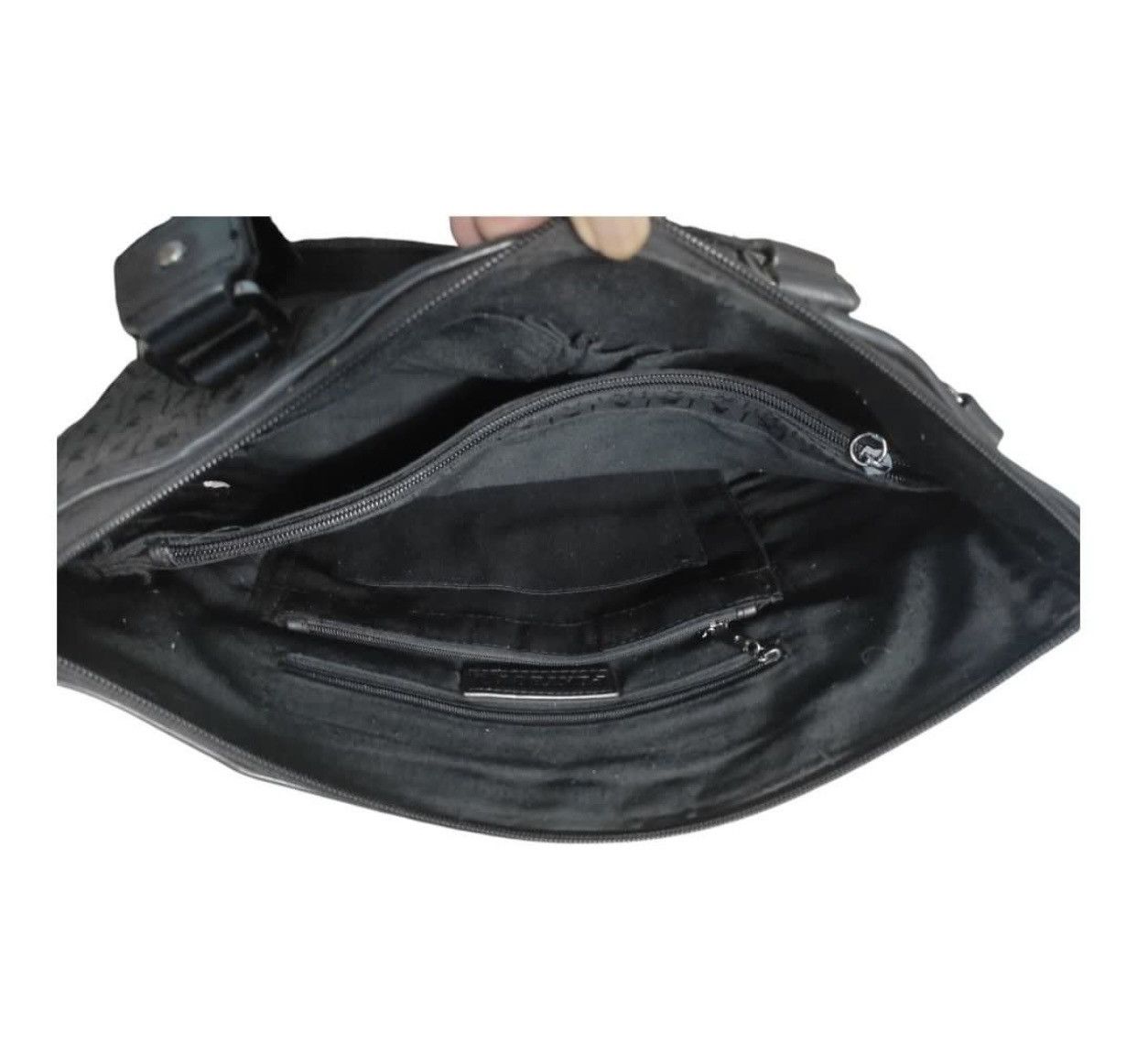 Playboy Playboy Monogram Briefcase / Shoulder Bag Size 34 - 4 Thumbnail