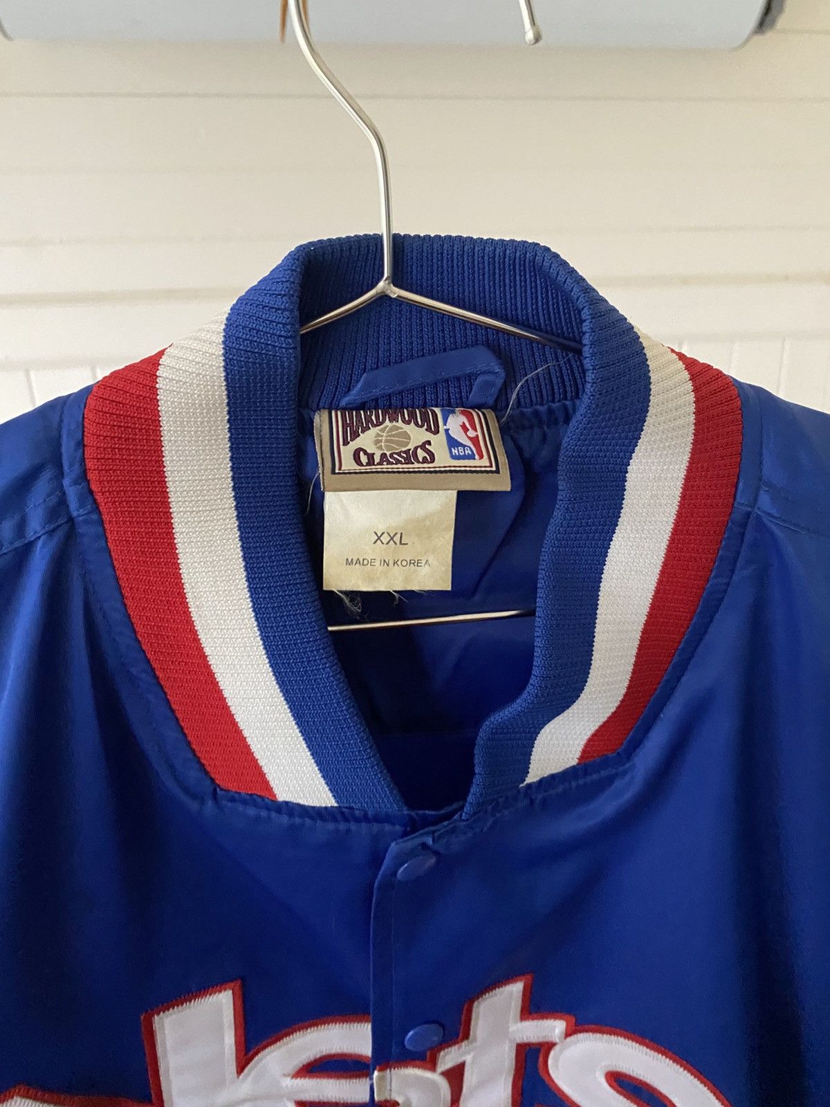NBA × Vintage New Jersey Nets Hardwood Classic Majestic Satin Jacket Size US XXL / EU 58 / 5 - 2 Thumbnail
