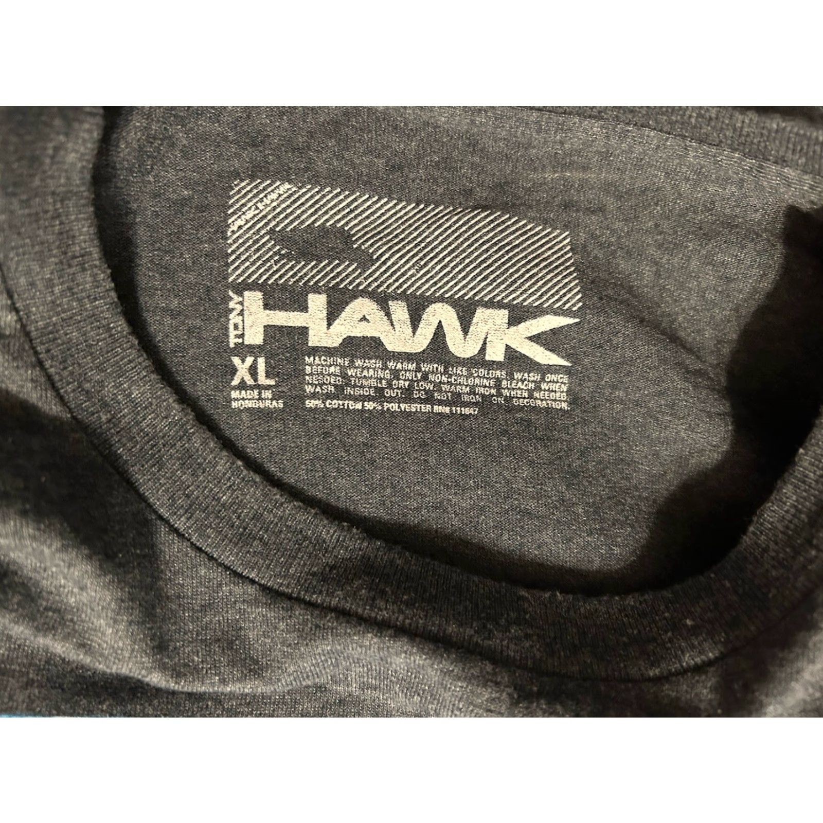 Vintage Tony Hawk Skateboarding Nature T Shirt Men XL Gray Short Sleeve Birds Trees Graphic Print Size US XL / EU 56 / 4 - 7 Thumbnail