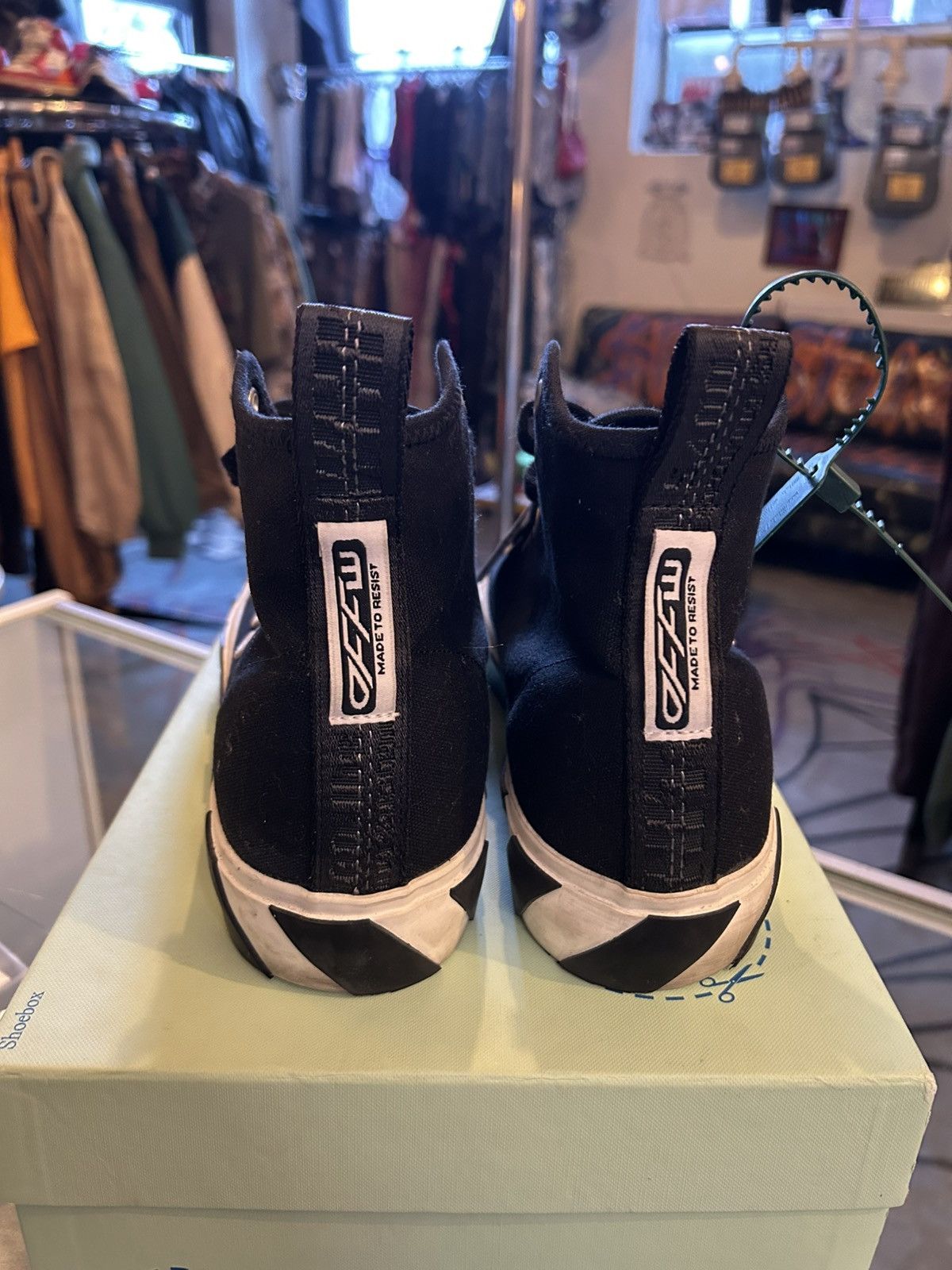 Off-White Off White Vulc Canvas sneaker Size US 12 / EU 45 - 3 Thumbnail