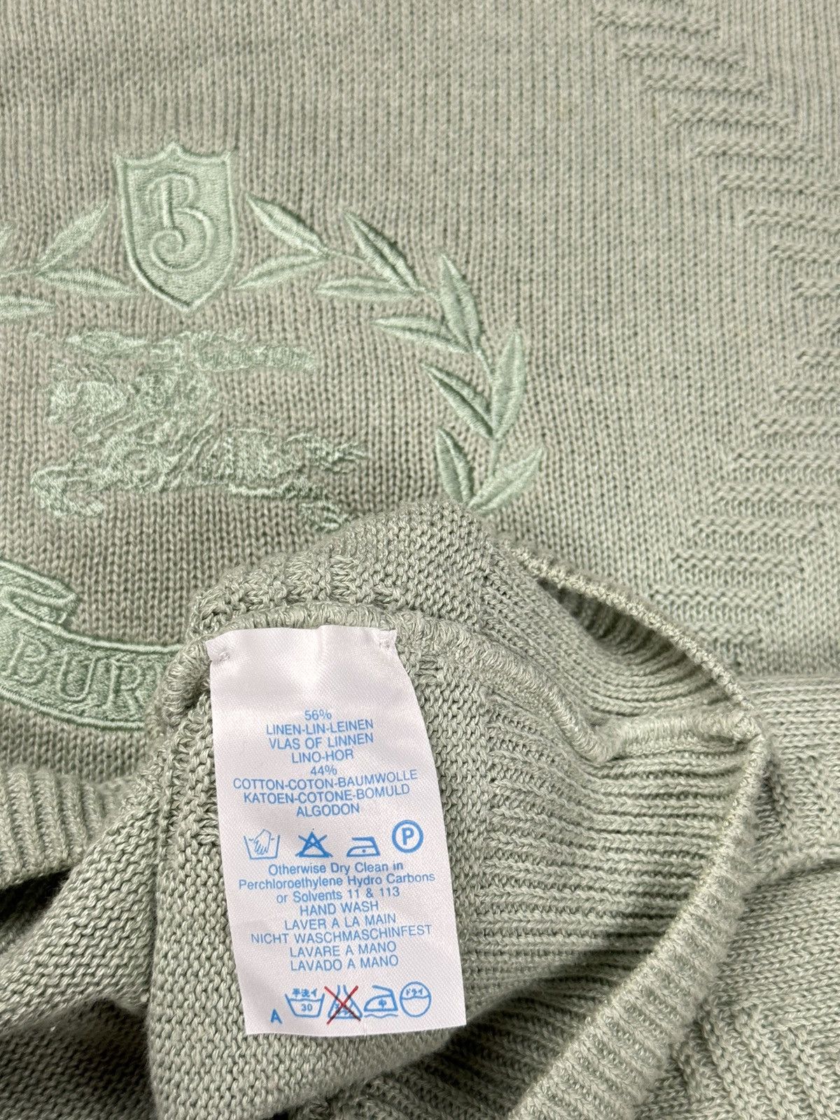 Burberry × Vintage Vintage rare sweater Burberry central logo original item Size US XL / EU 56 / 4 - 4 Thumbnail