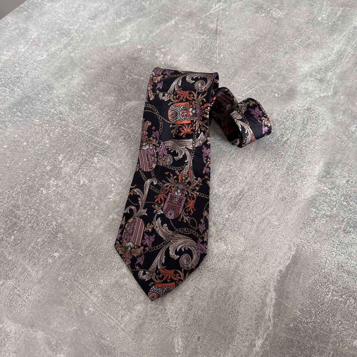 Vintage Vintage 90s Givenchy Silk tie rare print y2k luxury hype og Size ONE SIZE - 1 Thumbnail