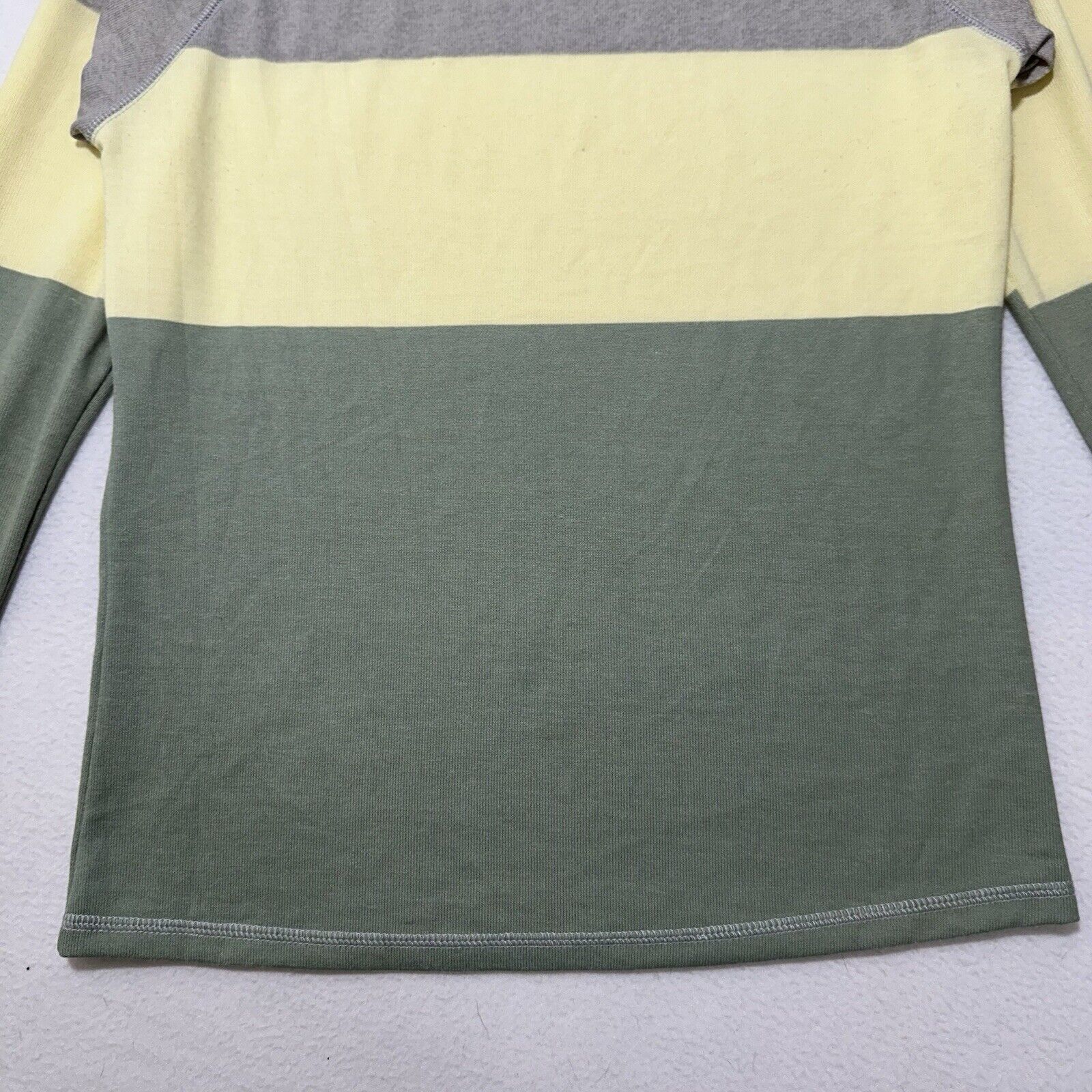 Victoria's Secret Victoria's Secret Women's Large Crewneck Sweatshirt Sweater Size L / US 10 / IT 46 - 4 Thumbnail