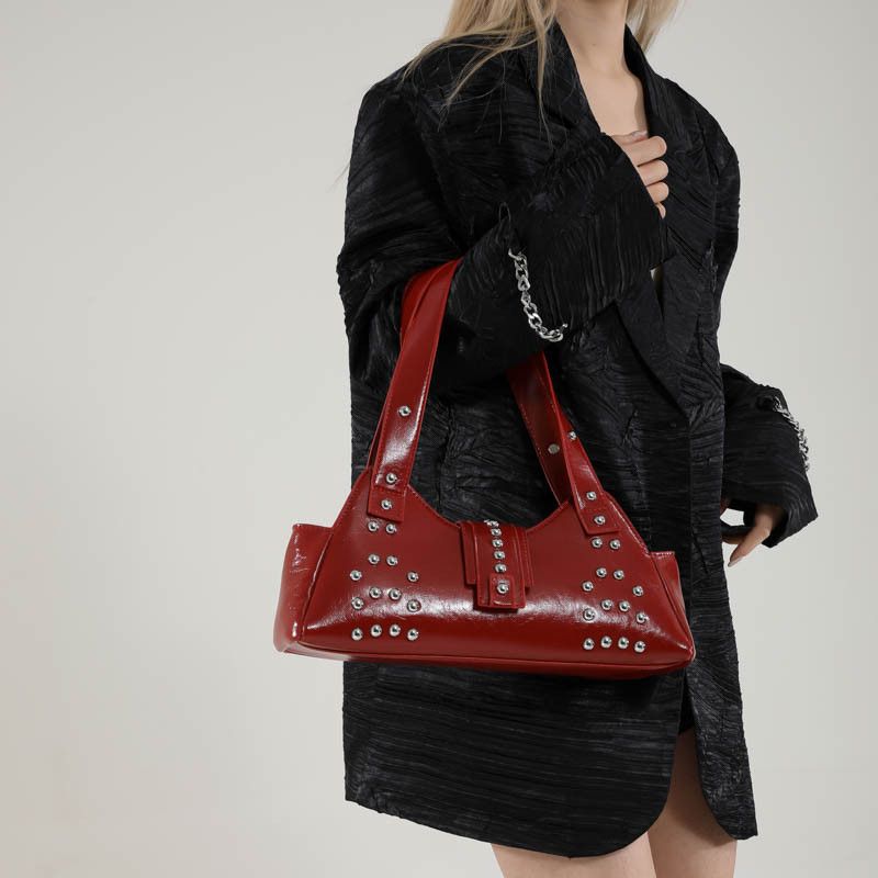 Leather × Vintage 2025 Red Luxury Leather Bag Size ONE SIZE - 2 Thumbnail
