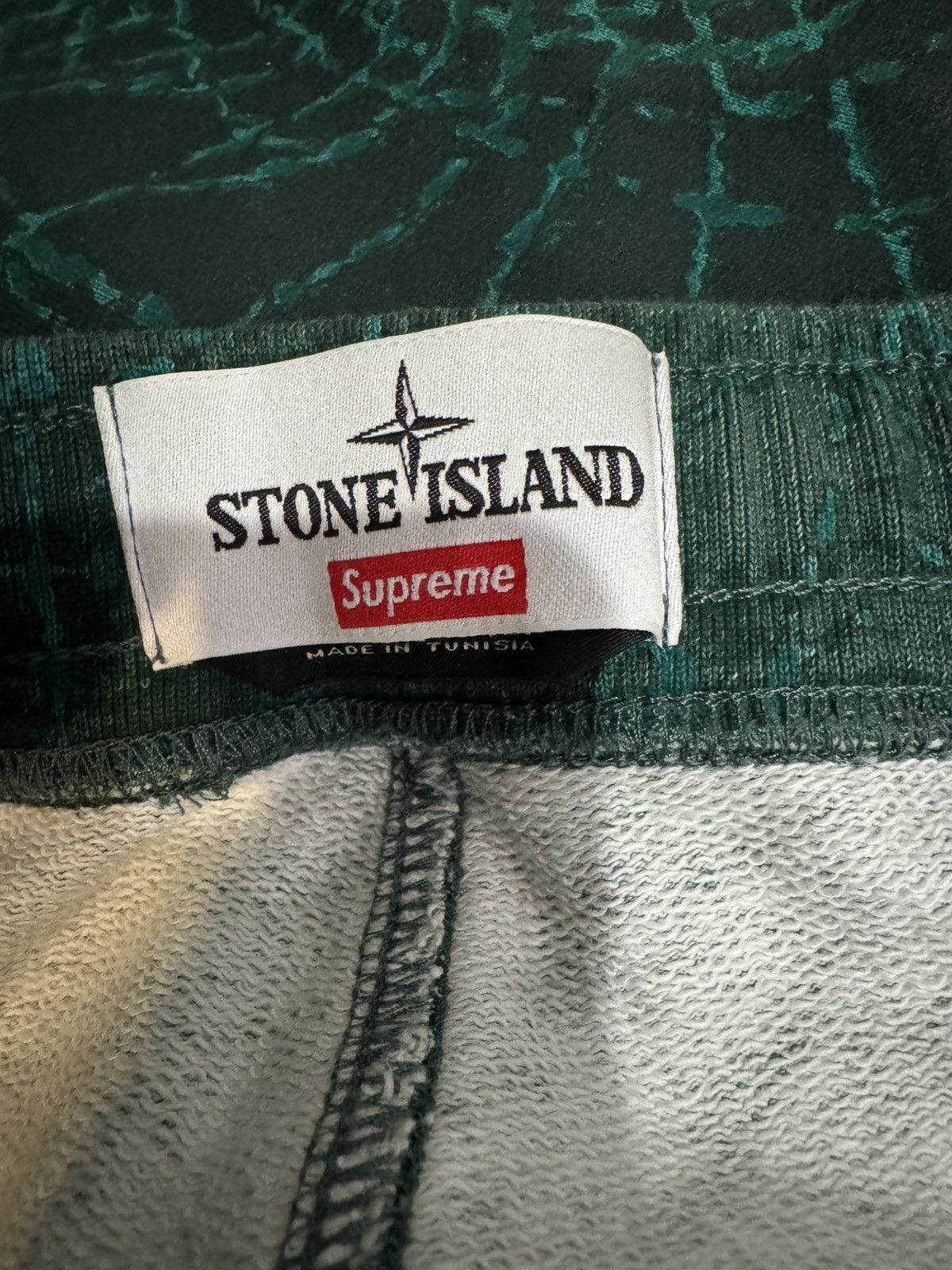 Stone Island × Supreme Stone Island x Supreme Spiderweb Sweatpants Size US 32 / EU 48 - 5 Thumbnail