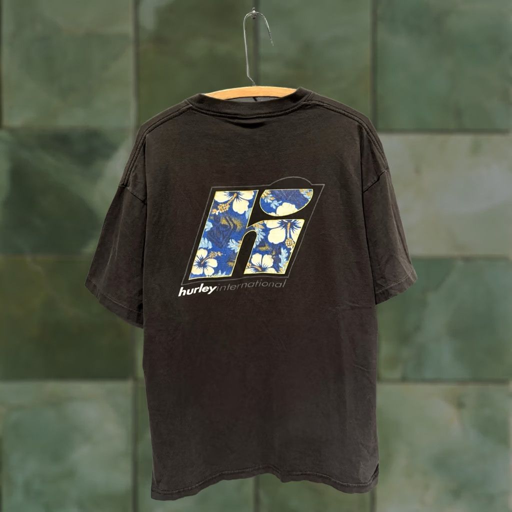 Hurley VINTAGE Hurley Shirt XL Black Surf Wear 90’s Cotton USA Men’s Tee Size US XL / EU 56 / 4 - 1 Thumbnail
