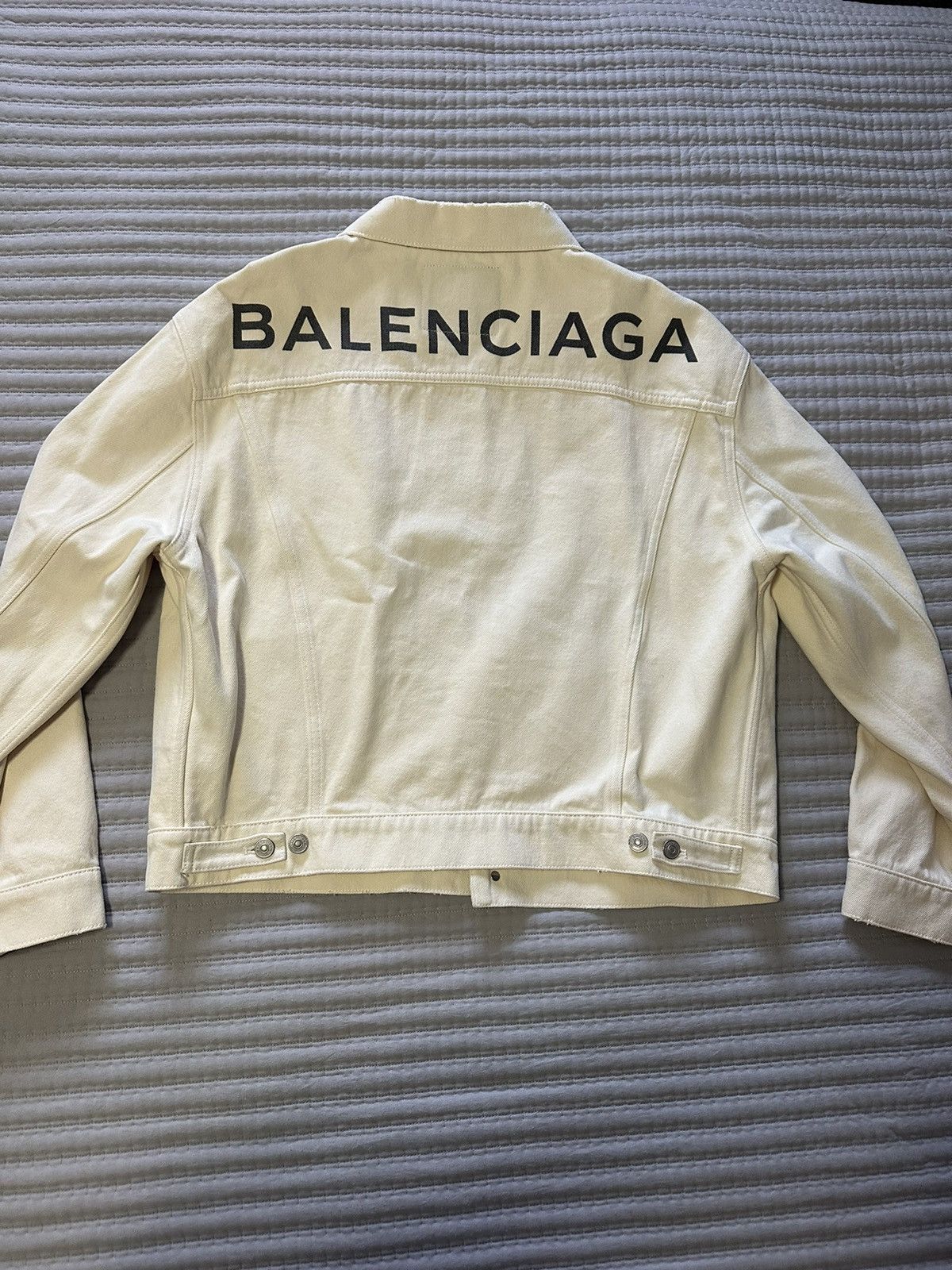 Balenciaga Balenciaga Denim Jacket size 38 Size US M / EU 48-50 / 2 - 1 Thumbnail