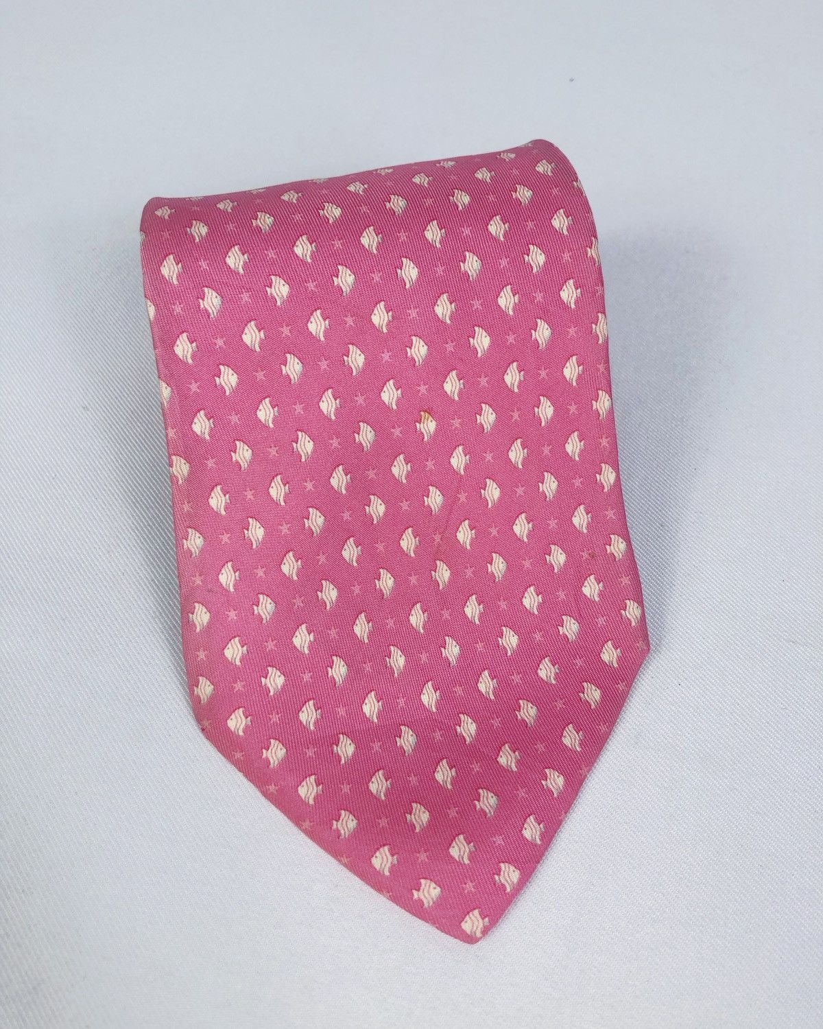 Salvatore Ferragamo Rare Vintage Salvatore Ferragamo Fish Motive Silk Tie Size ONE SIZE - 1 Thumbnail