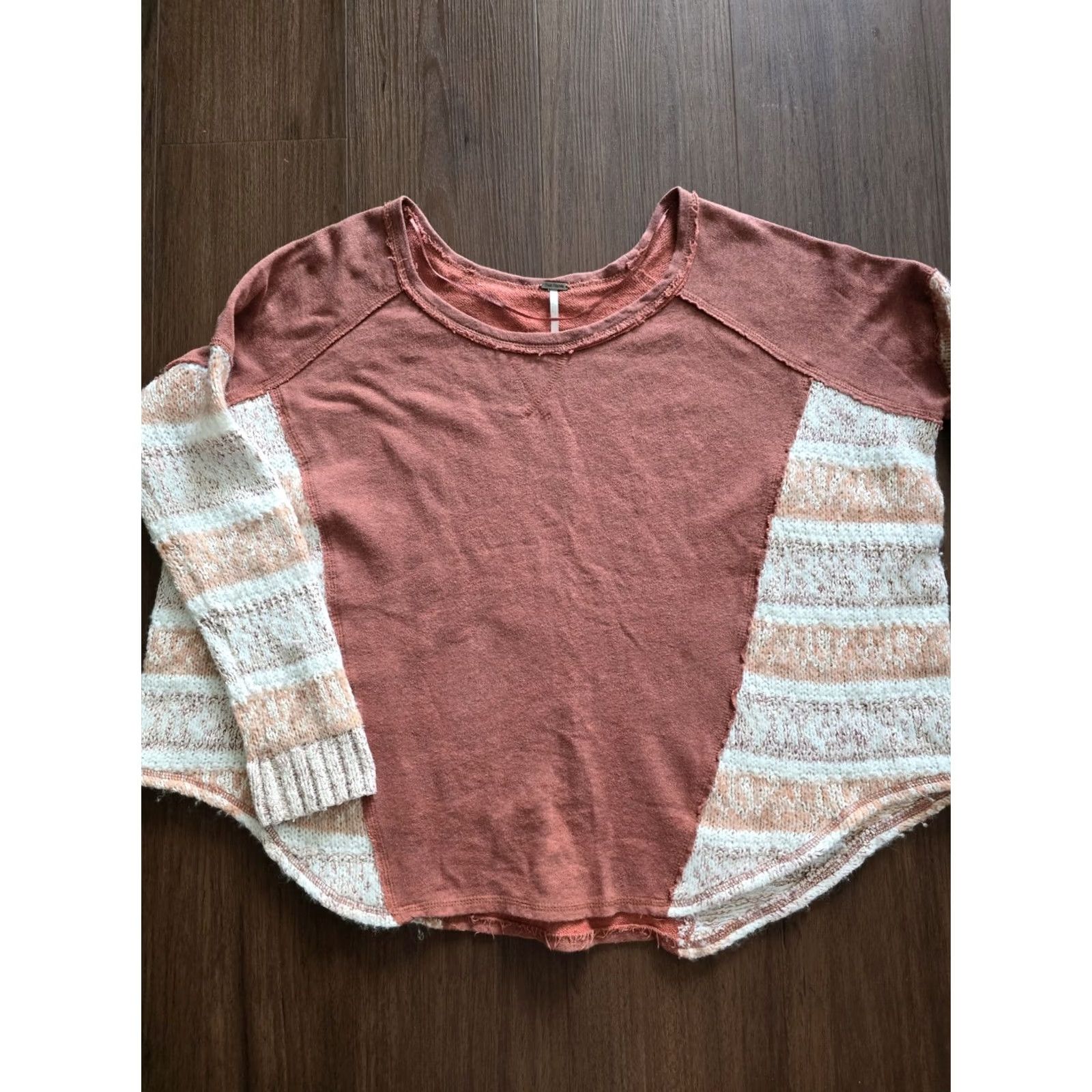 Free People Free People Oversized Knit Sweater Women's Medium Burnt Orange Two Tone Bohemian Knit Pullover Long Sleeve Casual Size M / US 6-8 / IT 42-44 - 2 Thumbnail