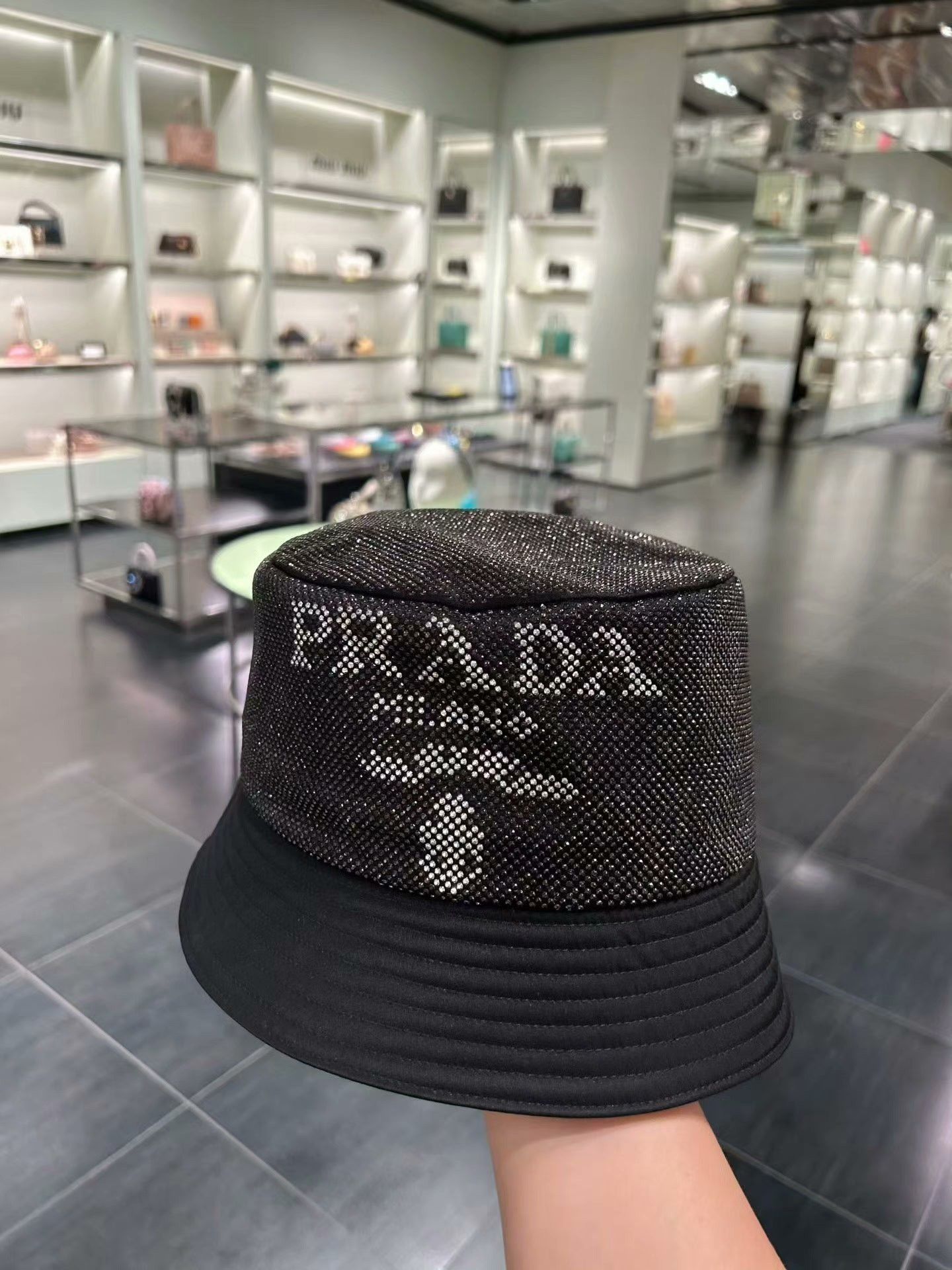 Prada Prada Unisex Bucket Hat Size ONE SIZE - 1 Thumbnail