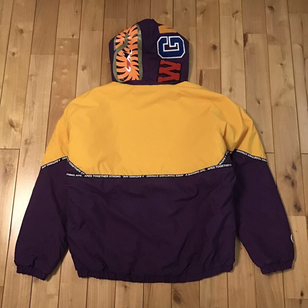 Bape Shark hoodie batting jacket purple x yellow a batting ape Size US M / EU 48-50 / 2 - 2 Thumbnail