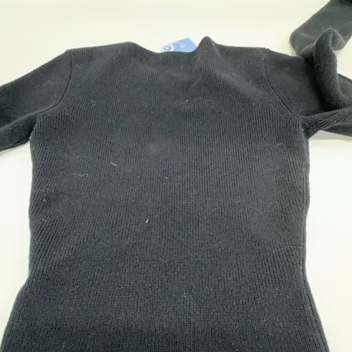 Alexander Wang Alexander Wang Long Sleeve V-Neck Cropped Sweater - Size XS / US 0-2 / IT 36-38 - 7 Thumbnail