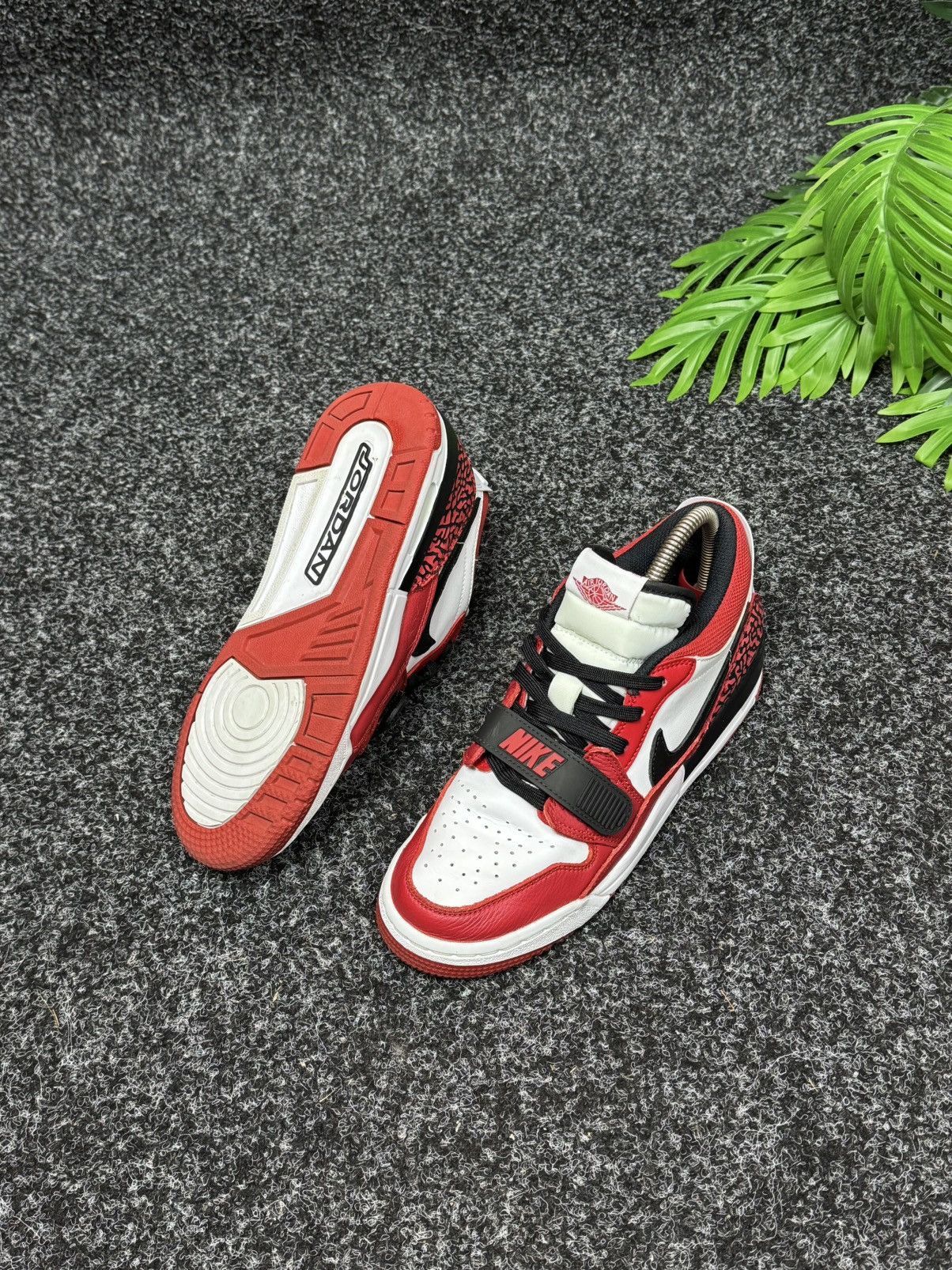 Jordan Brand Nike Air Jordan Legacy 312 Low Size 38,5 US 6 UK 5 Size US 6 / IT 36 - 4 Thumbnail