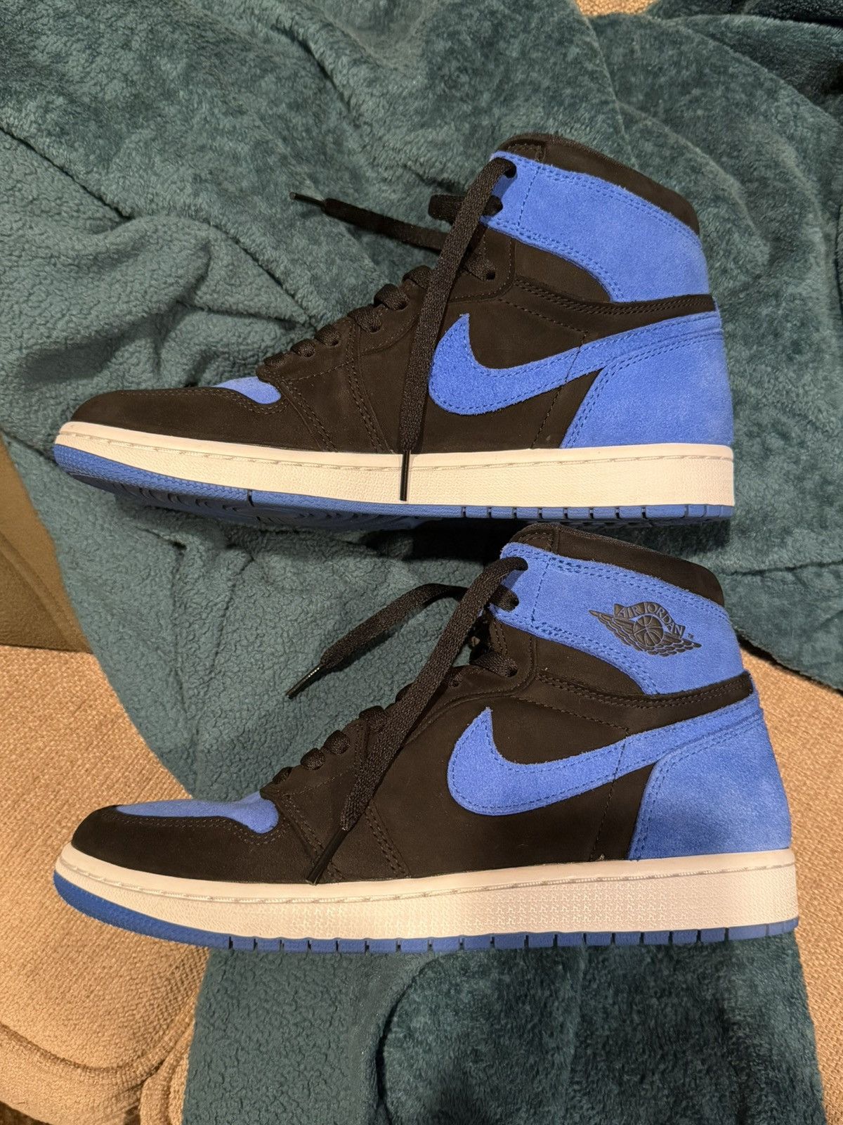 Nike Jordan 1 Retro High OG Royal Reimagined Size US 8.5 / EU 41-42 - 1 Thumbnail