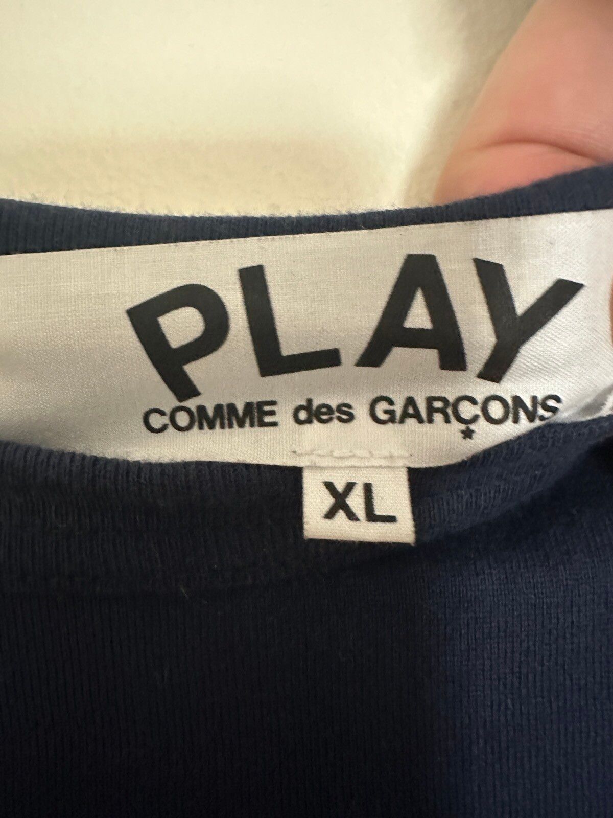 Comme Des Garcons Play CDG Play Short Sleeve Navy T-Shirt Gold logo Size US XL / EU 56 / 4 - 3 Thumbnail