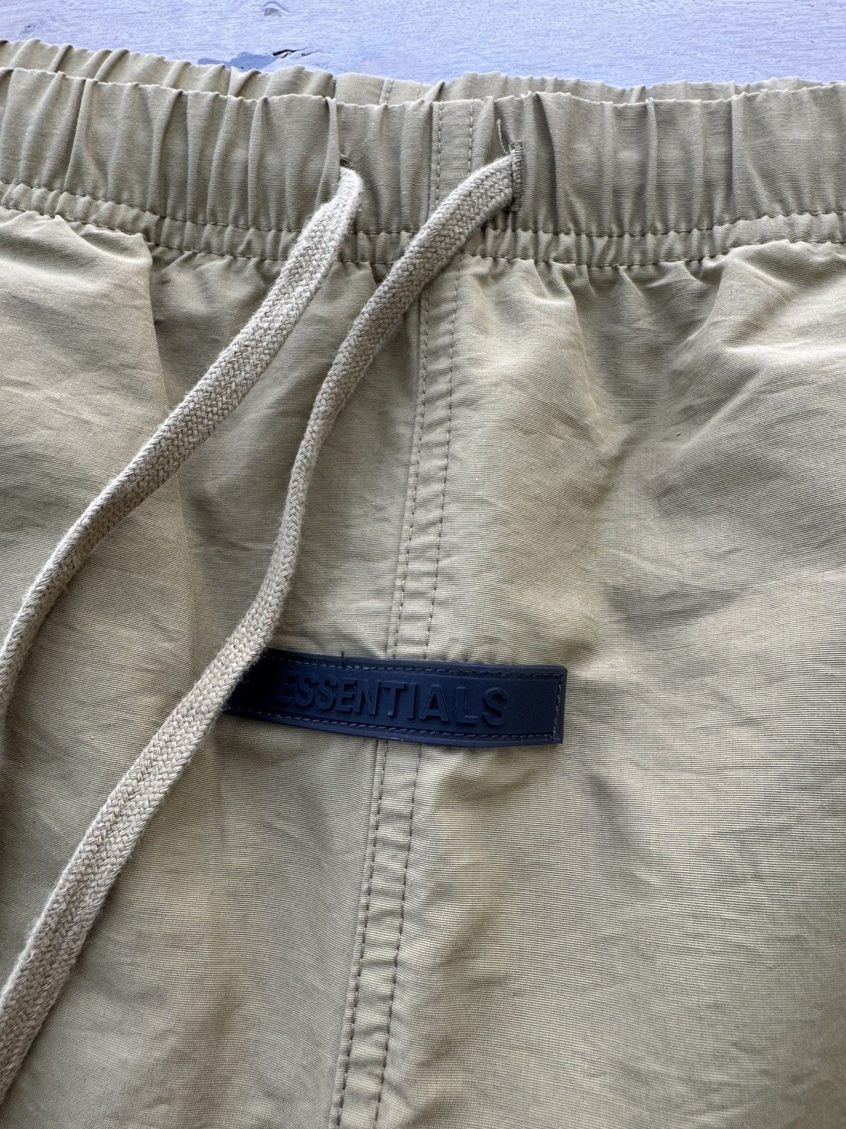 Essentials Fear of god essentials nylon pants amber Size US 32 / EU 48 - 4 Thumbnail