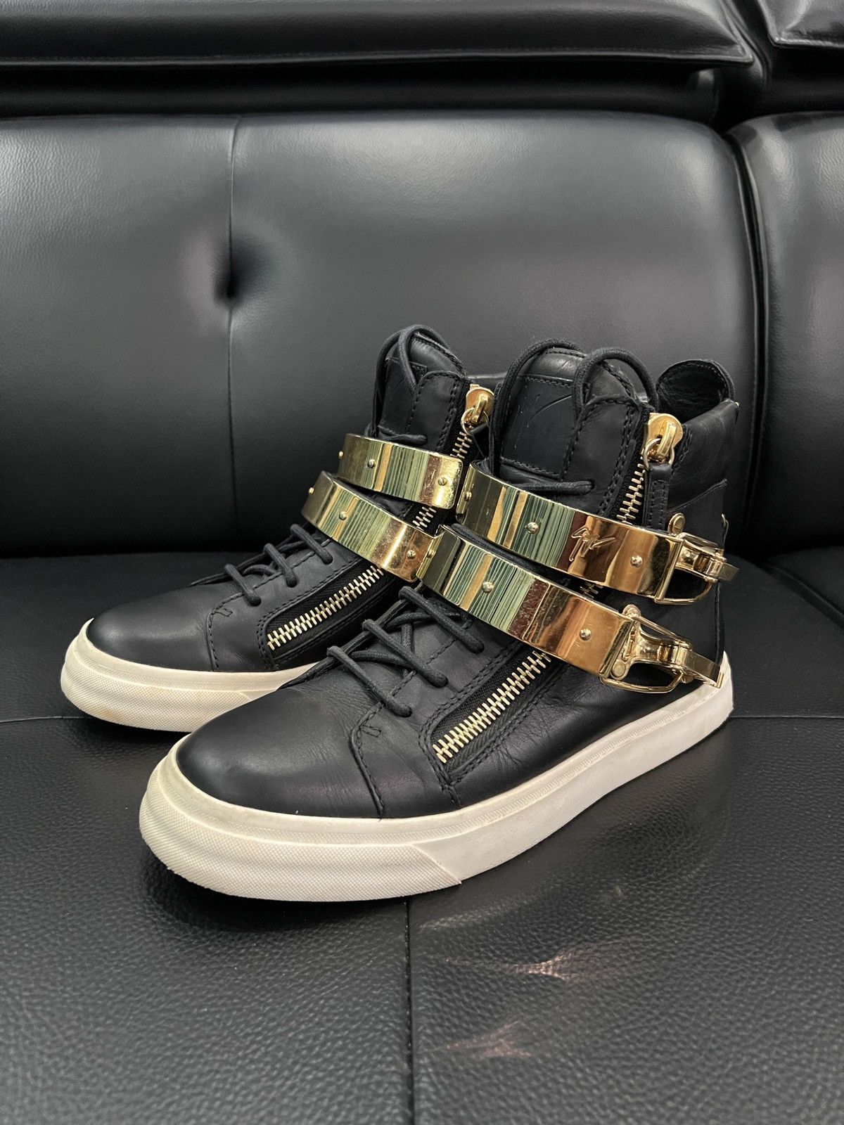Giuseppe Zanotti Giuseppe Zanotti GZ Double Buckle High-Top Sneakers Size US 8 / IT 38 - 1 Thumbnail