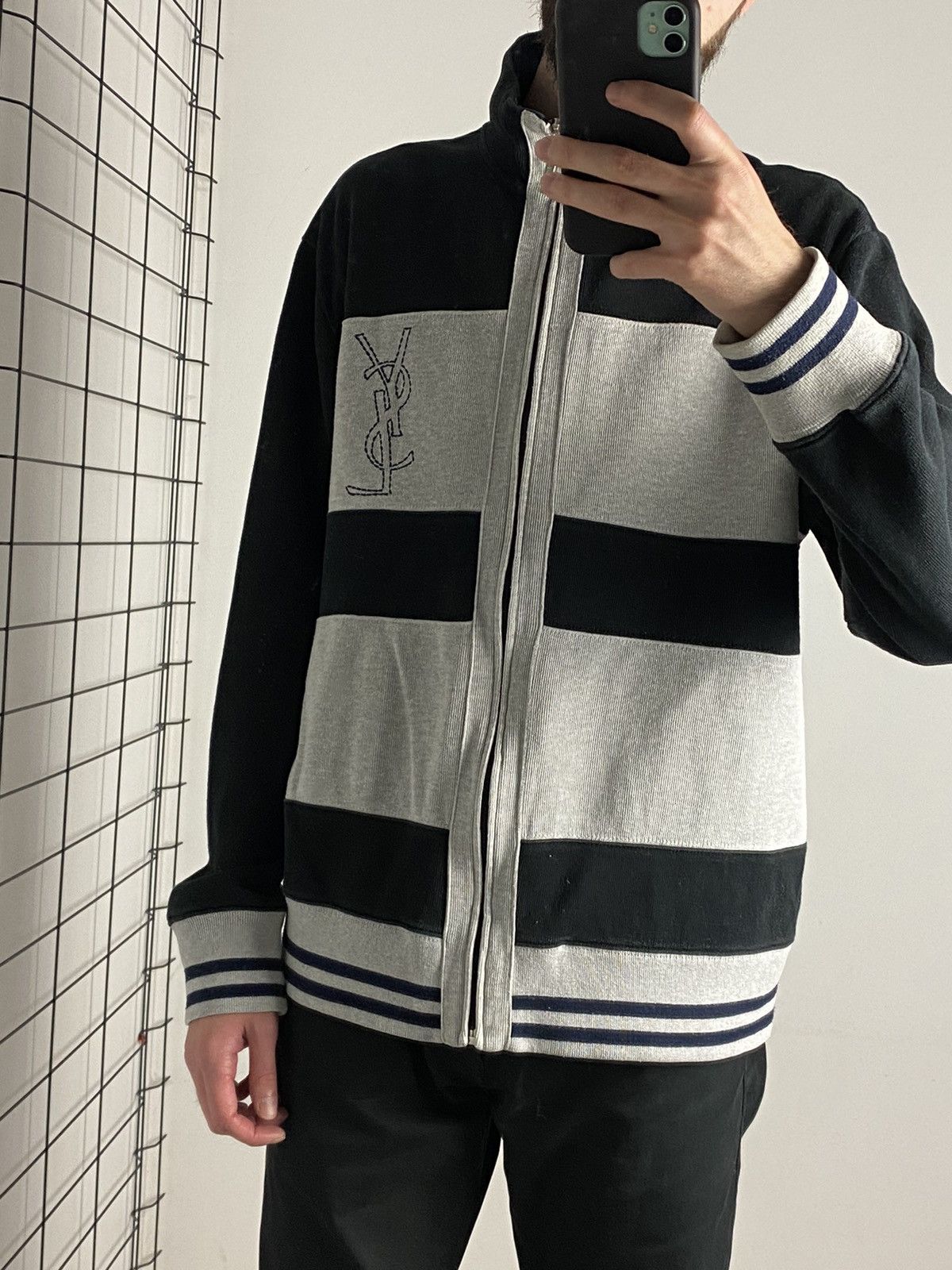 Vintage Vintage Zip Yves Saint Laurent Size US XL / EU 56 / 4 - 2 Thumbnail
