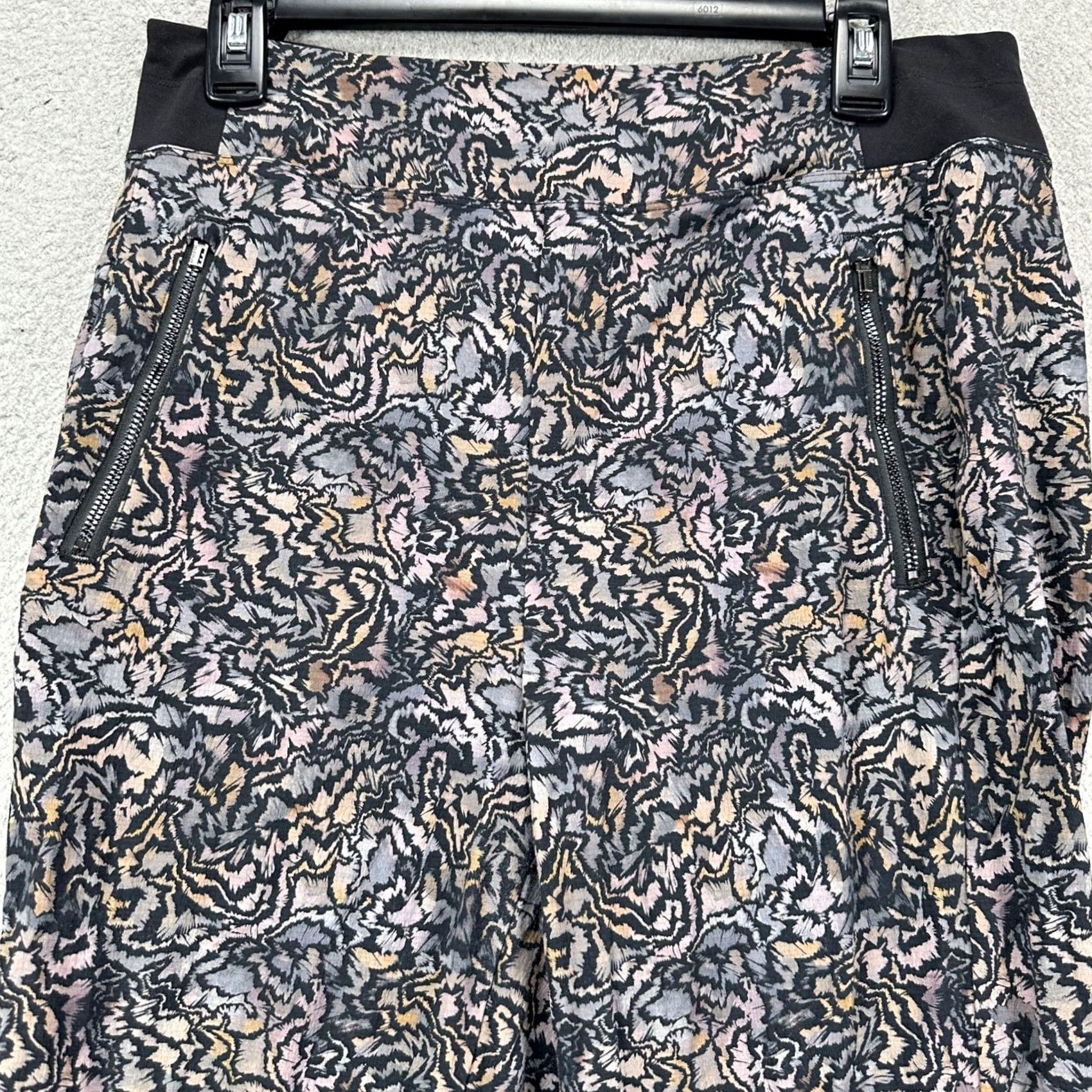 Athleta Athleta Sweatpants Jogger Women 8 Multi Geometric Pull On Performance Flex Size 30" / US 8 / IT 44 - 5 Thumbnail