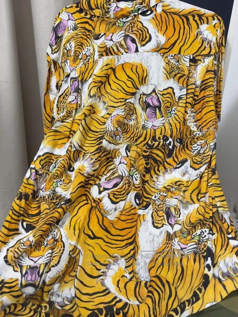 Vintage wakco Maria Tiger Print Short Sleeve Shirt Size US S / EU 44-46 / 1 - 3 Thumbnail