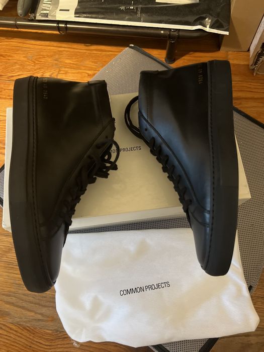 Common Projects Original Achilles Mid in Black | Grailed