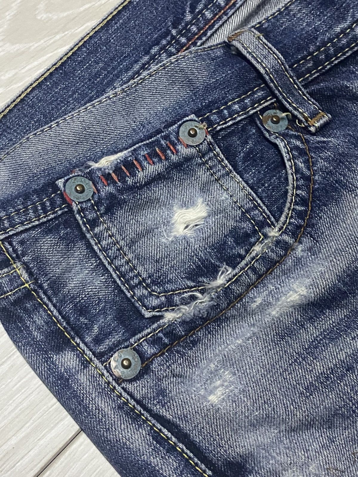 Levi's Levis Japan Redloop Fade Wash Distressed Loose Jeans Size US 33 - 11 Thumbnail