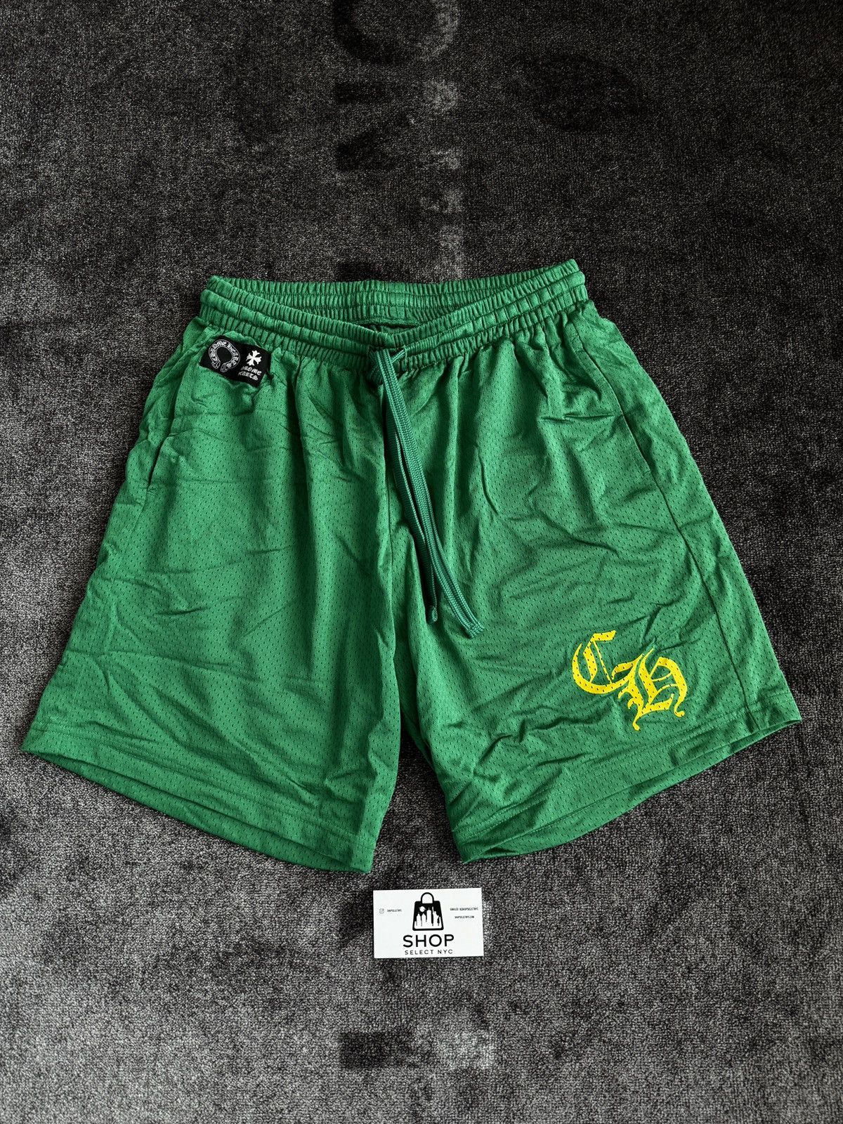 Chrome Hearts CHROME HEARTS GREEN/YELLOW MESH SHORTS Size US 34 / EU 50 - 1 Thumbnail