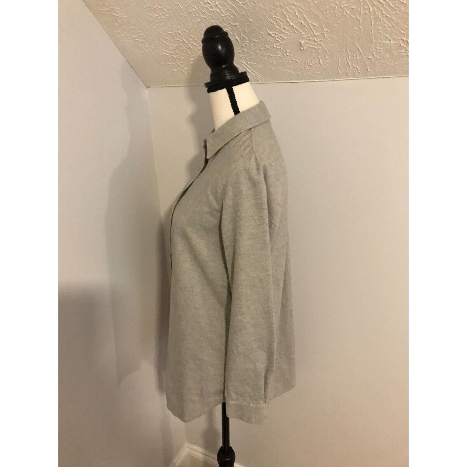 Eileen Fisher Eileen Fisher Organic Cotton Gray Flannel Button Blouse Size XXS / US 00 / IT 34 - 2 Thumbnail