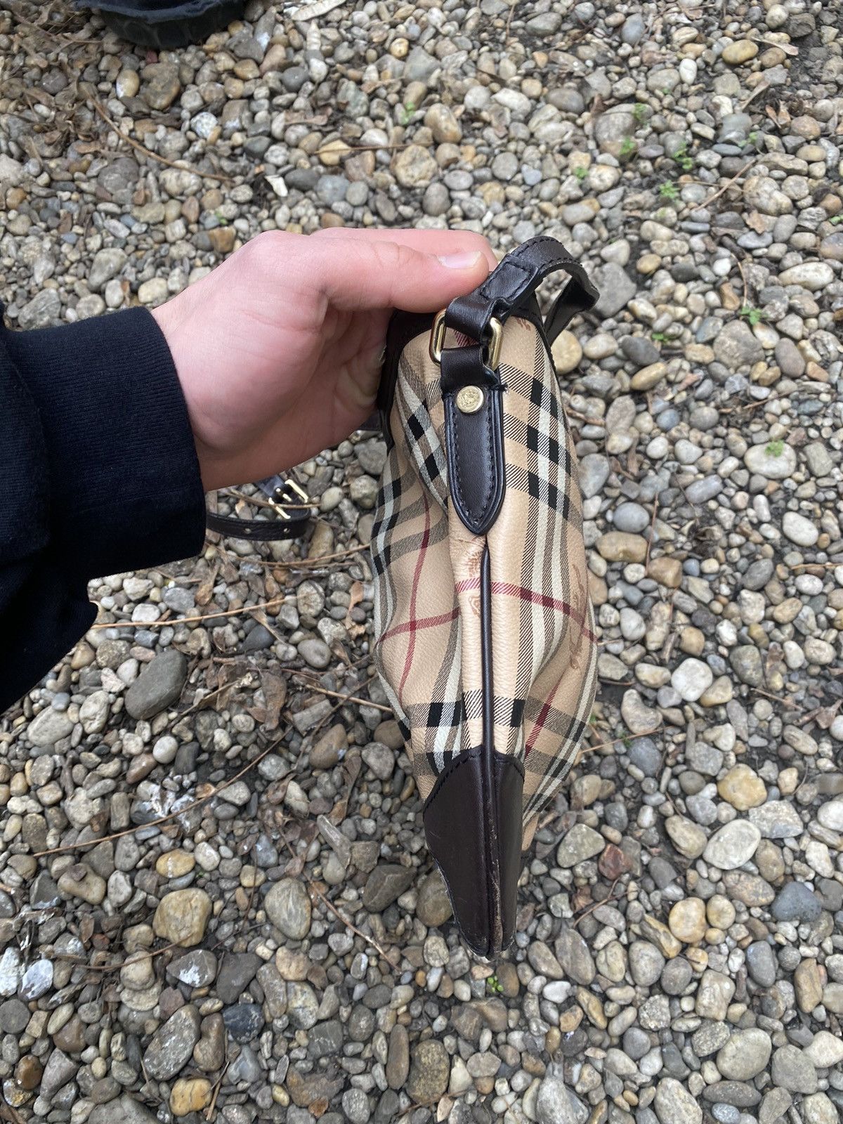 Burberry × Vintage Burberry Nova Check Crossbody Bag Size ONE SIZE - 12 Thumbnail