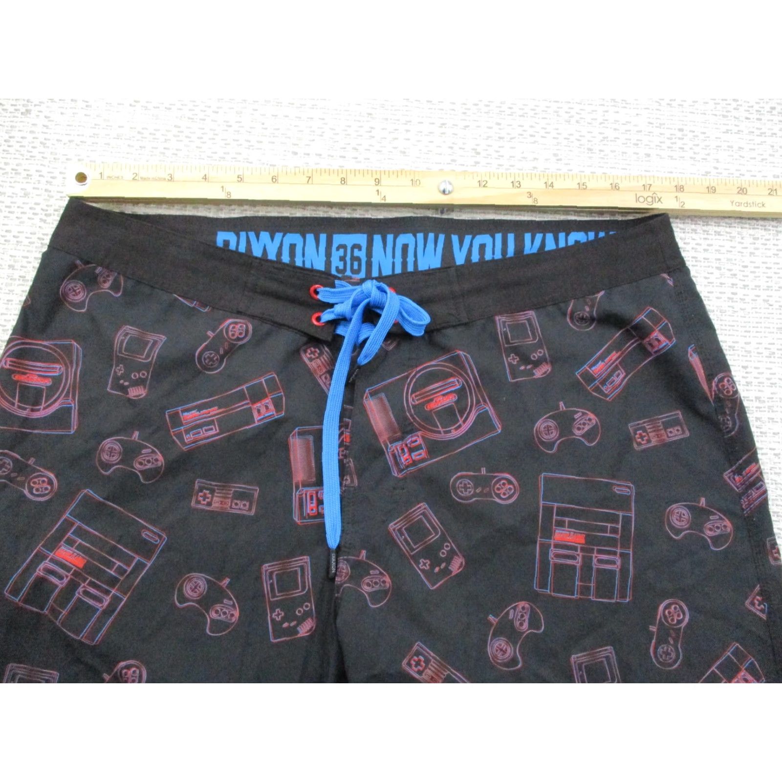 Vintage Dixxon Flannel Mens Boardshorts 36 Black Gamer Print Retro Video Game Console Short Bottoms Size US 36 / EU 52 - 6 Thumbnail