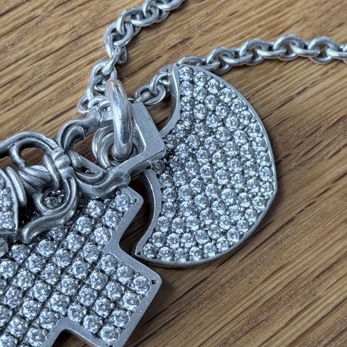 Chrome Hearts Chrome Hearts Three Trinkets Pavé Diamond Pendant & 24”chain Size ONE SIZE - 18 Thumbnail