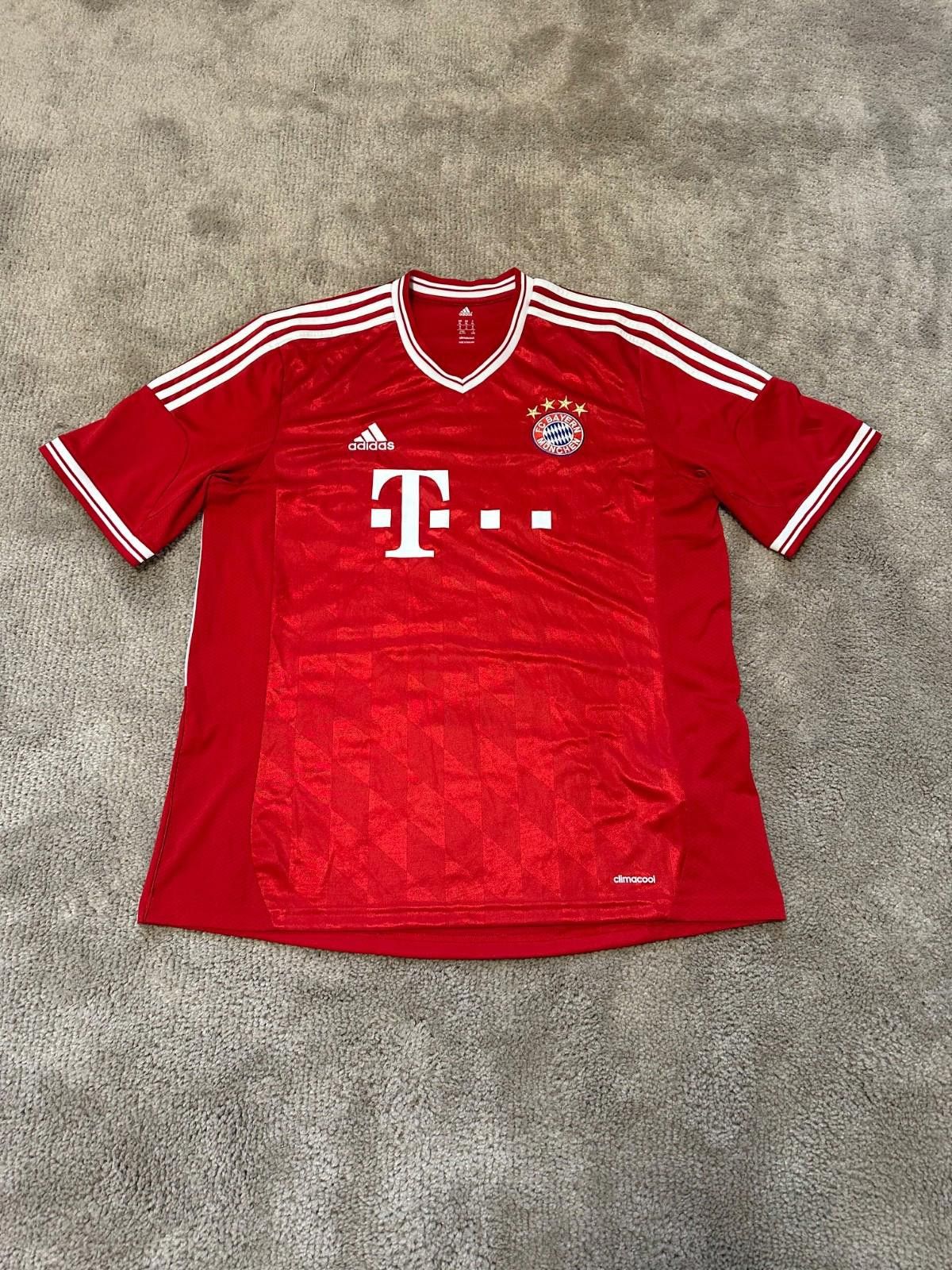 Adidas Adidas FC Bayern Munich 2015/16 Football Shirt Soccer Jersey Size US XL / EU 56 / 4 - 1 Thumbnail