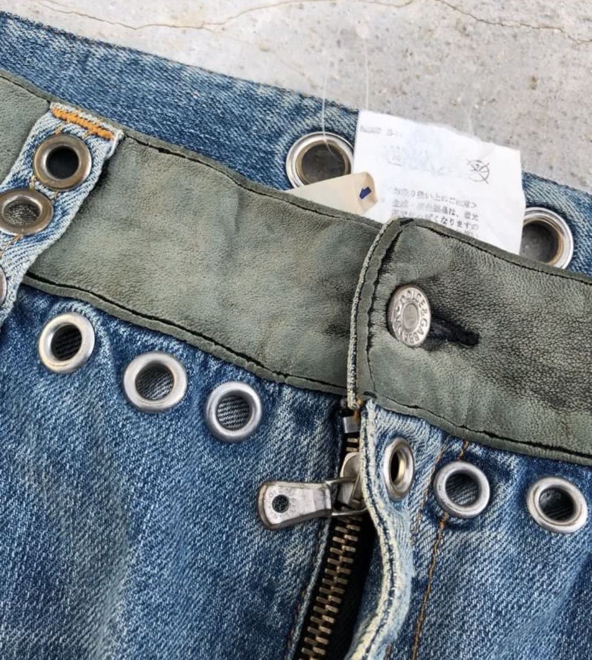 Dolce & Gabbana Vintage Dolce & Gabbana studded jeans Size US 34 / EU 50 - 8 Thumbnail