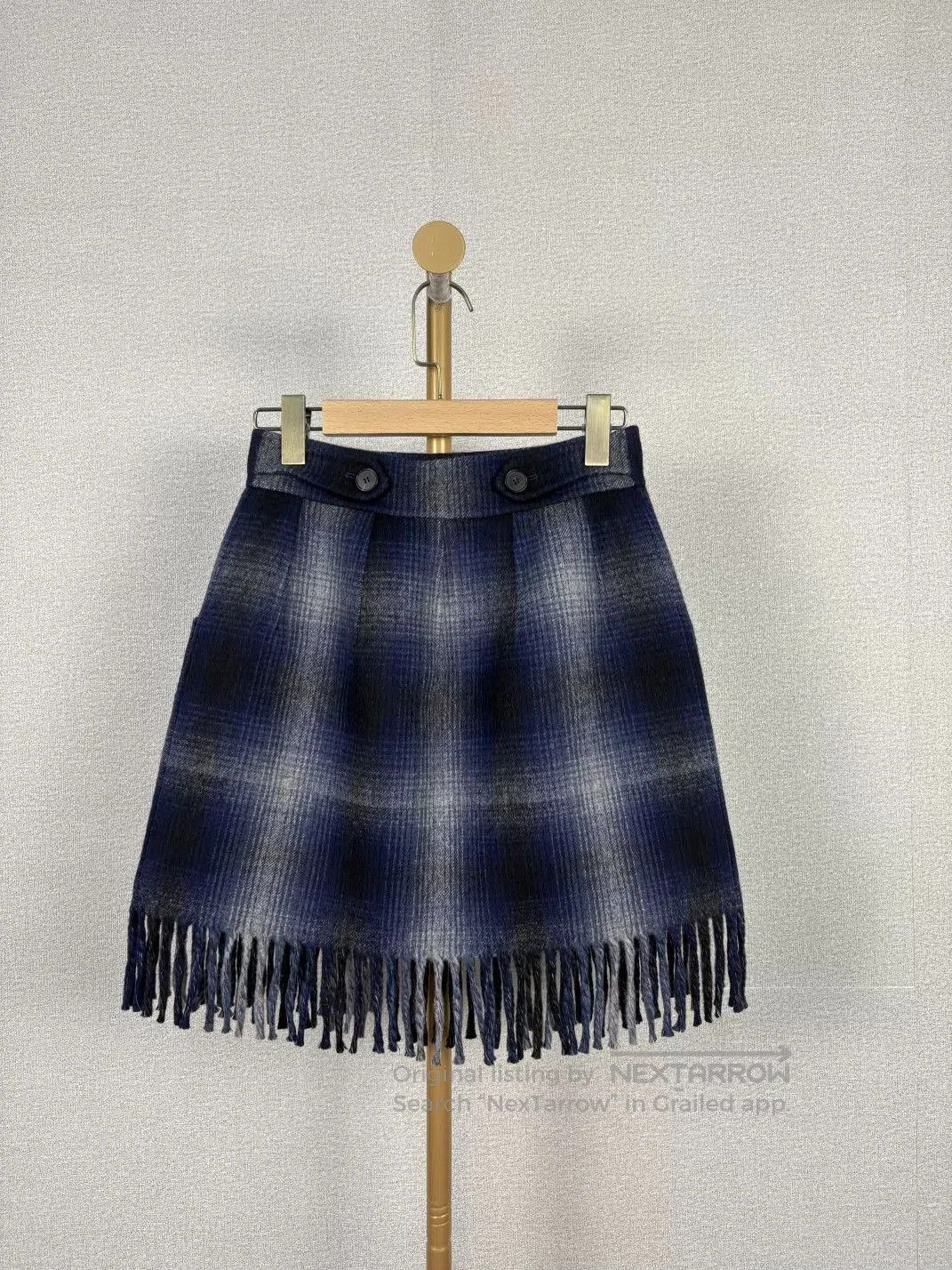 Dior Dior Wool Plaid High-Waist Fringe Skirt. Size US 36 / EU 52 - 2 Thumbnail