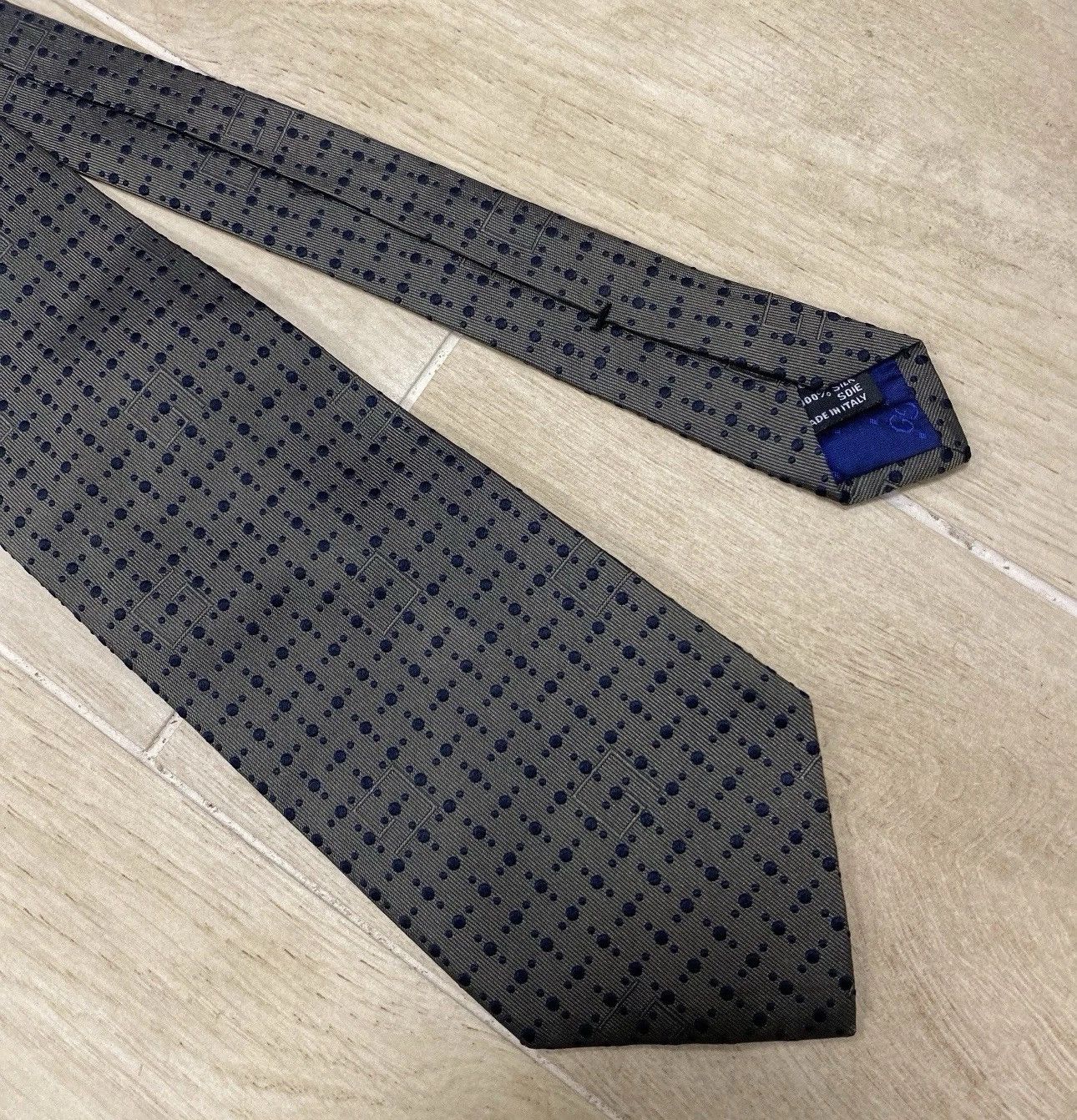 Gucci Gucci Seta 100% Silk Tie Made in Italy Vintage Size ONE SIZE - 3 Thumbnail