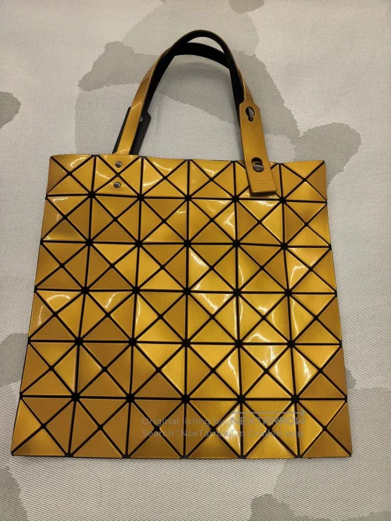 Issey Miyake Issey Miyake Yellow Handbag Size ONE SIZE - 2 Thumbnail