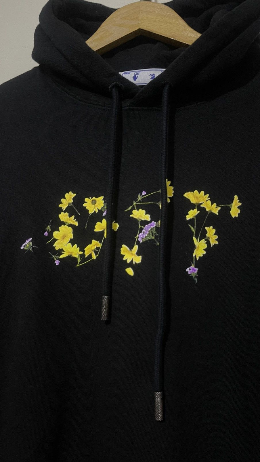 Off-White Off-White Cotton Floral Logo Hoodie Black Large Size L / US 10 / IT 46 - 7 Thumbnail