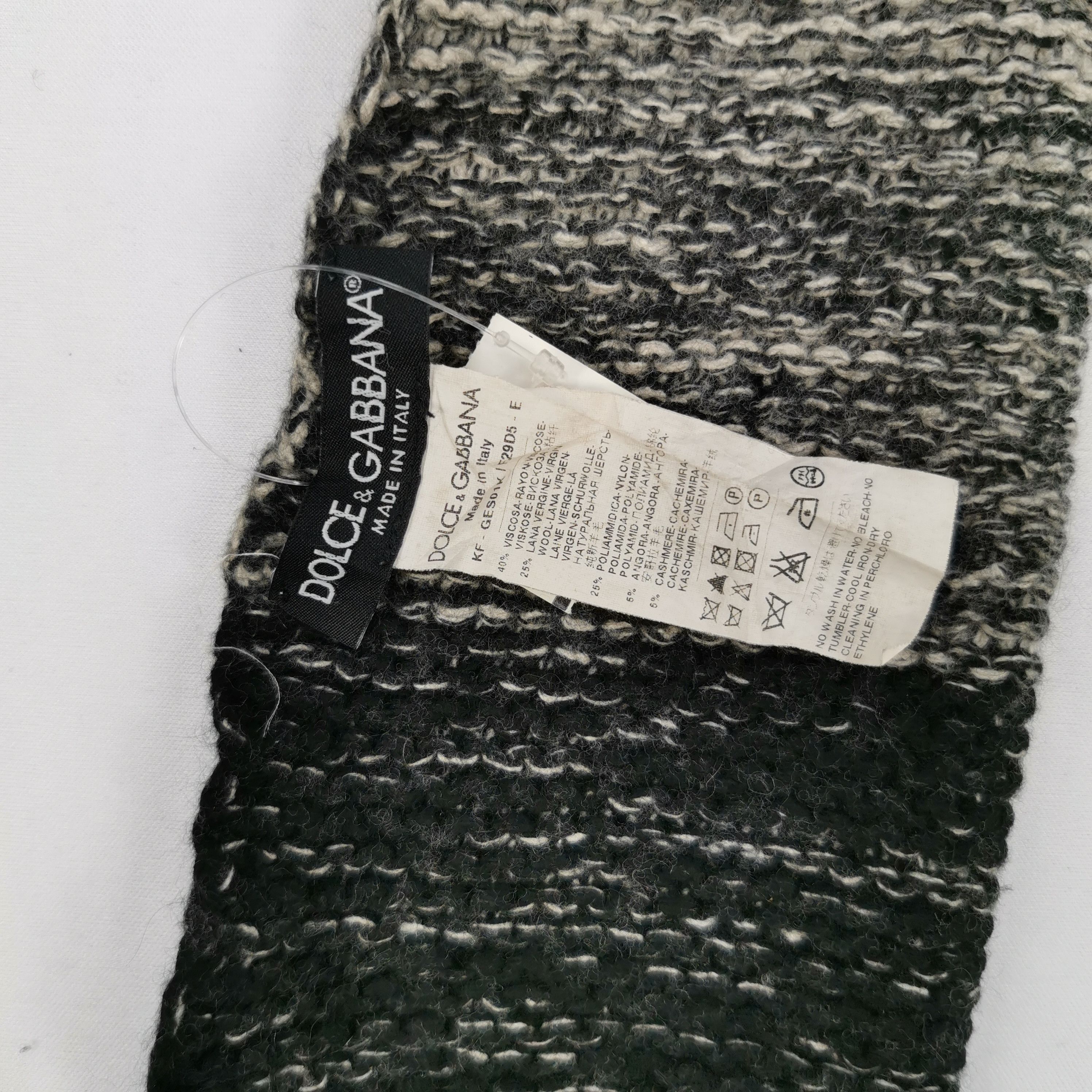 Dolce & Gabbana × Vintage Vintage DOLCE & GABBANA Scarf Wool Cashmere Scarves. Size ONE SIZE - 4 Thumbnail